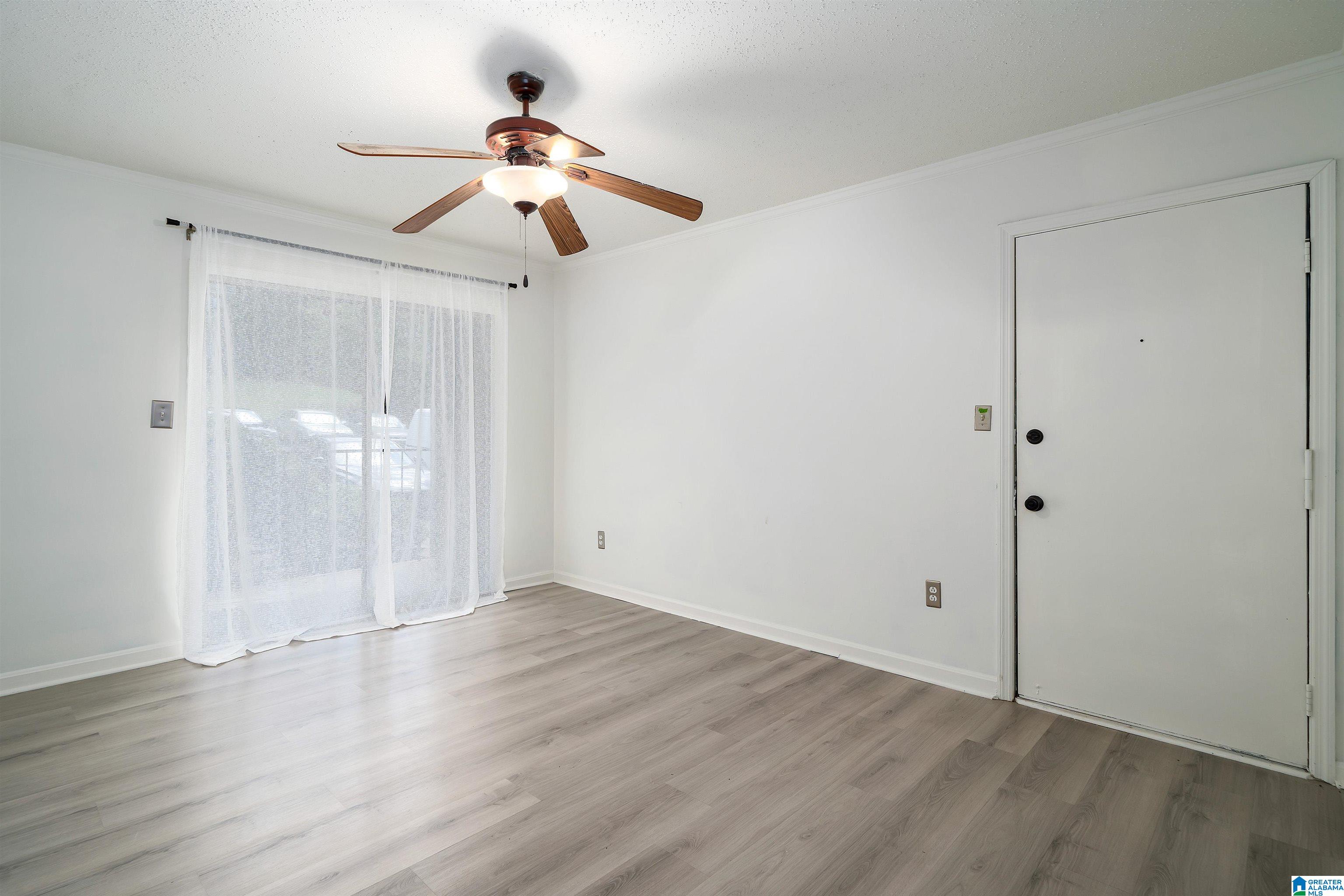 Homes for sale in Birmingham, AL | 406 Skyview Dr #F, Birmingham, AL 35209 | MLS# 21431310