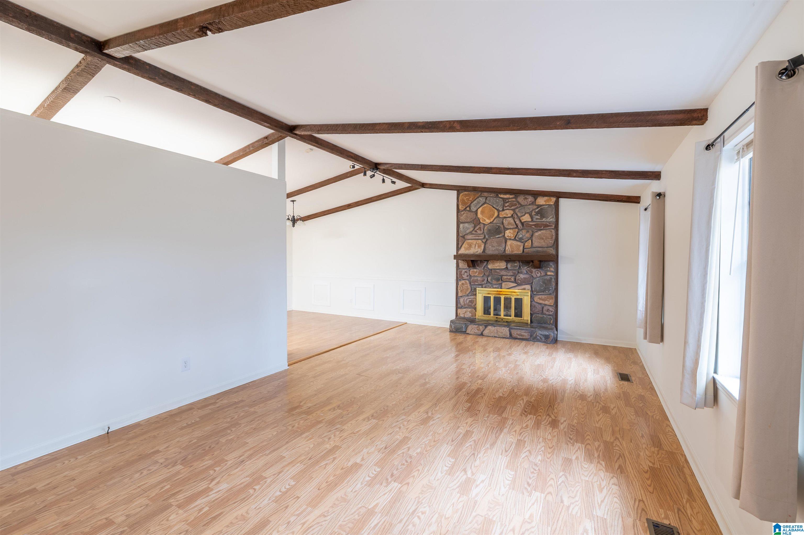 Homes for sale in Gardendale, AL | 837 Twin Ridge Dr, Gardendale, AL 35071 | MLS# 21431356