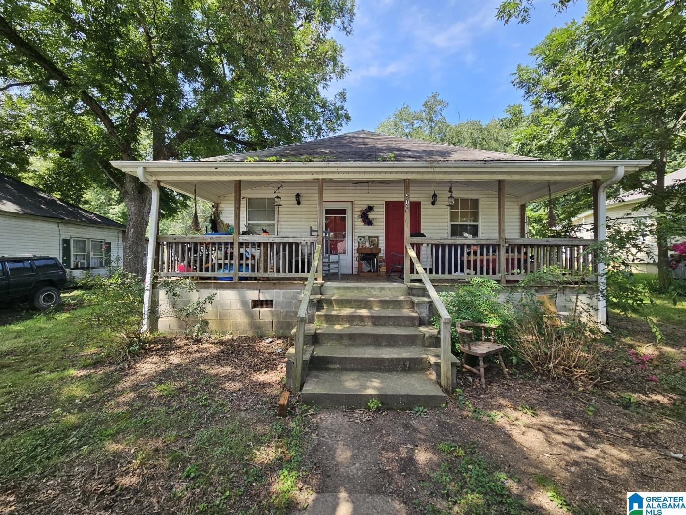 Homes for sale in Pell City, AL | 507 27th Street N, Pell City, AL 35125 | MLS# 21431372