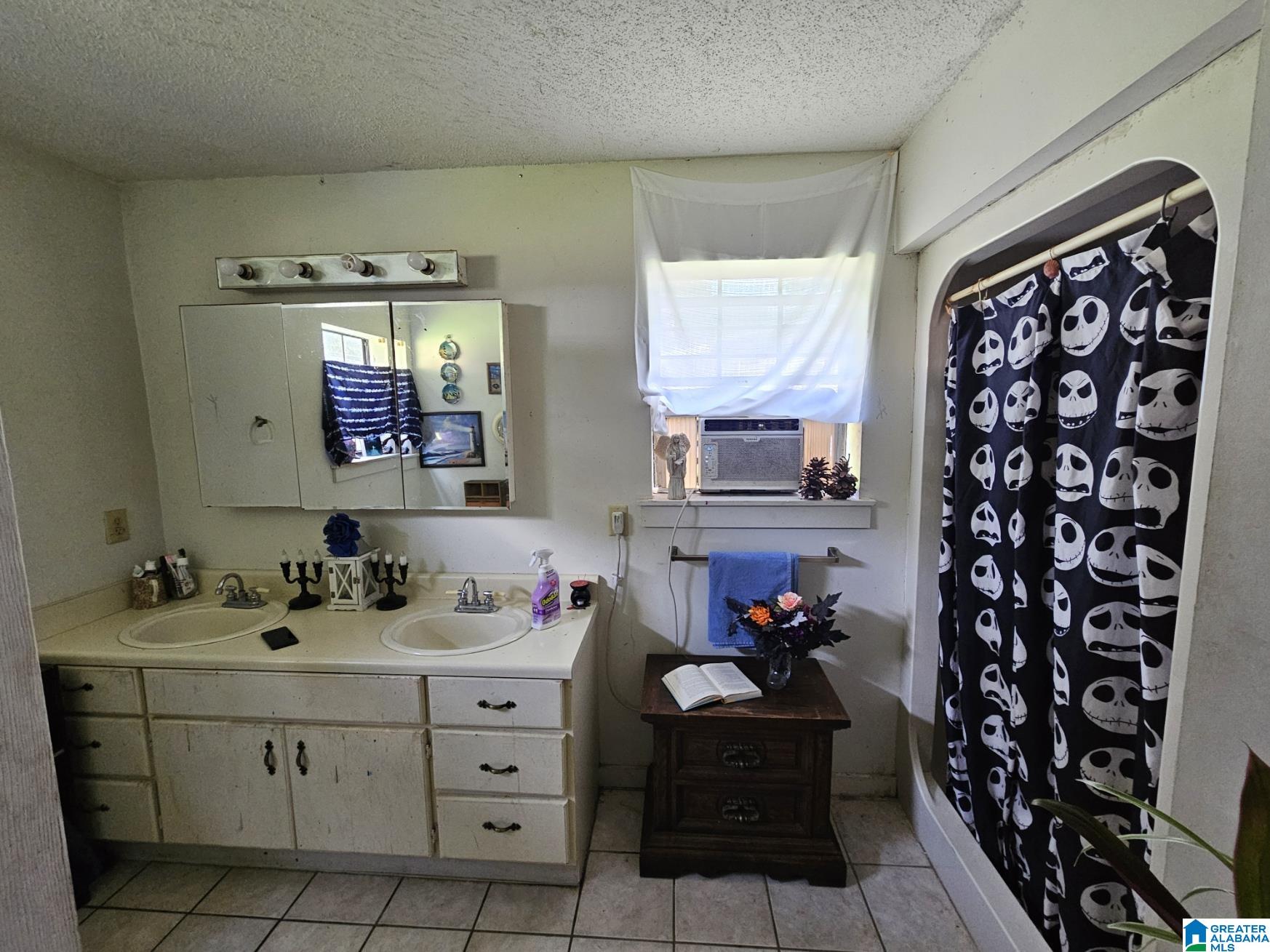 Homes for sale in Pell City, AL | 507 27Th Street N, Pell City, AL 35125 | MLS# 21431372