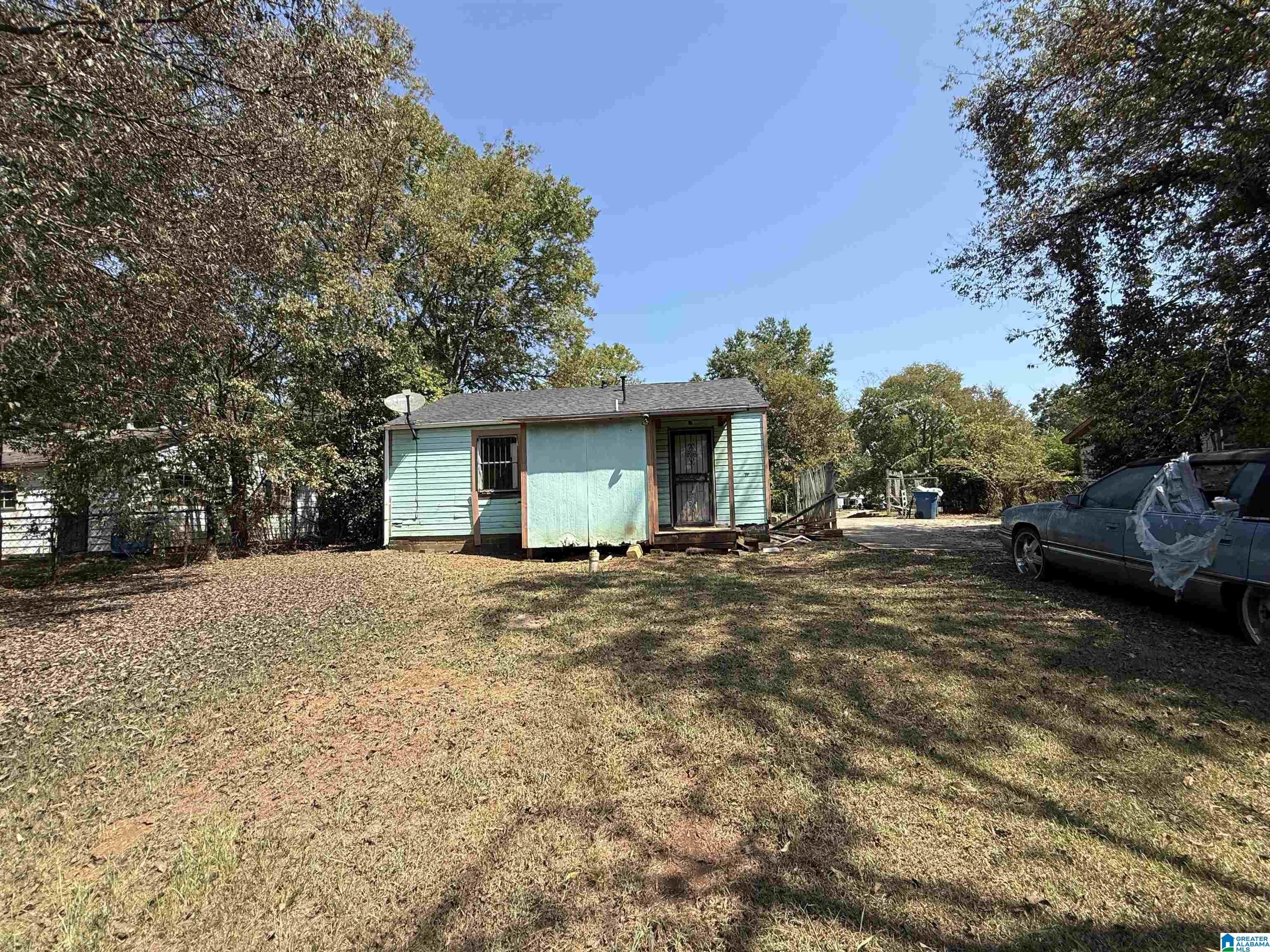 Homes for sale in Midfield, AL | 408 Henson Street, Midfield, AL 35228 | MLS# 21431450