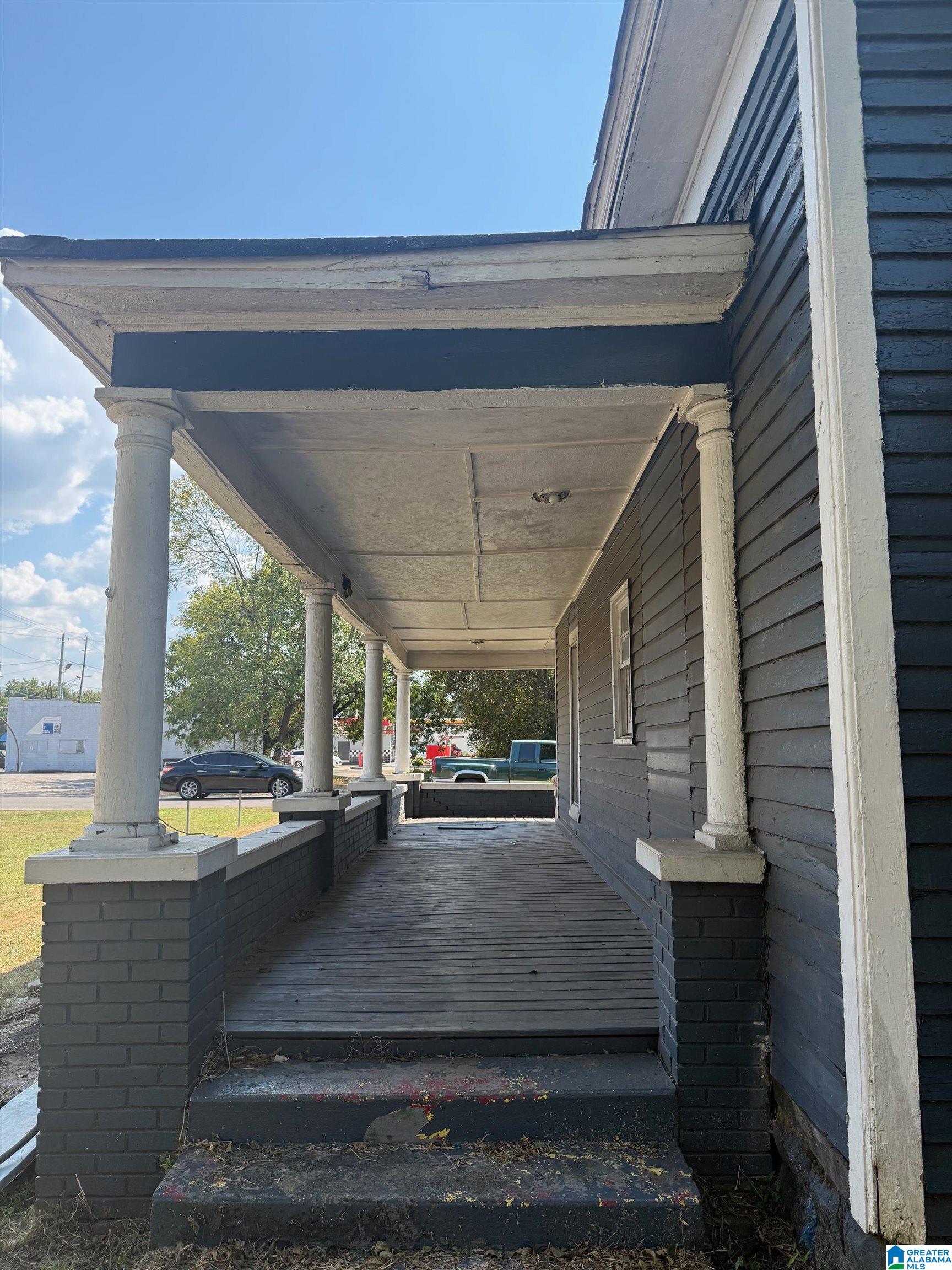 Homes for sale in Midfield, AL | 3108 Sw Beulah Avenue, Midfield, AL 35221 | MLS# 21431470