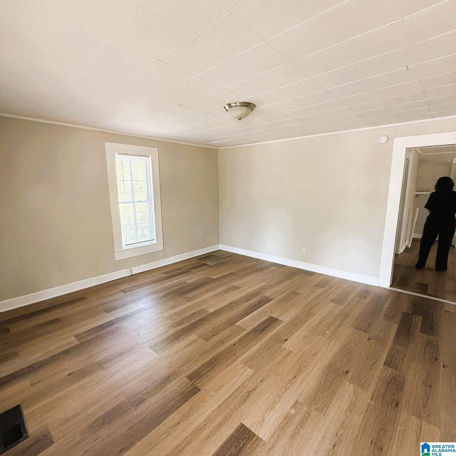 Homes for sale in Hueytown, AL | 147 Wickstead Road, Hueytown, AL 35023 | MLS# 21431576