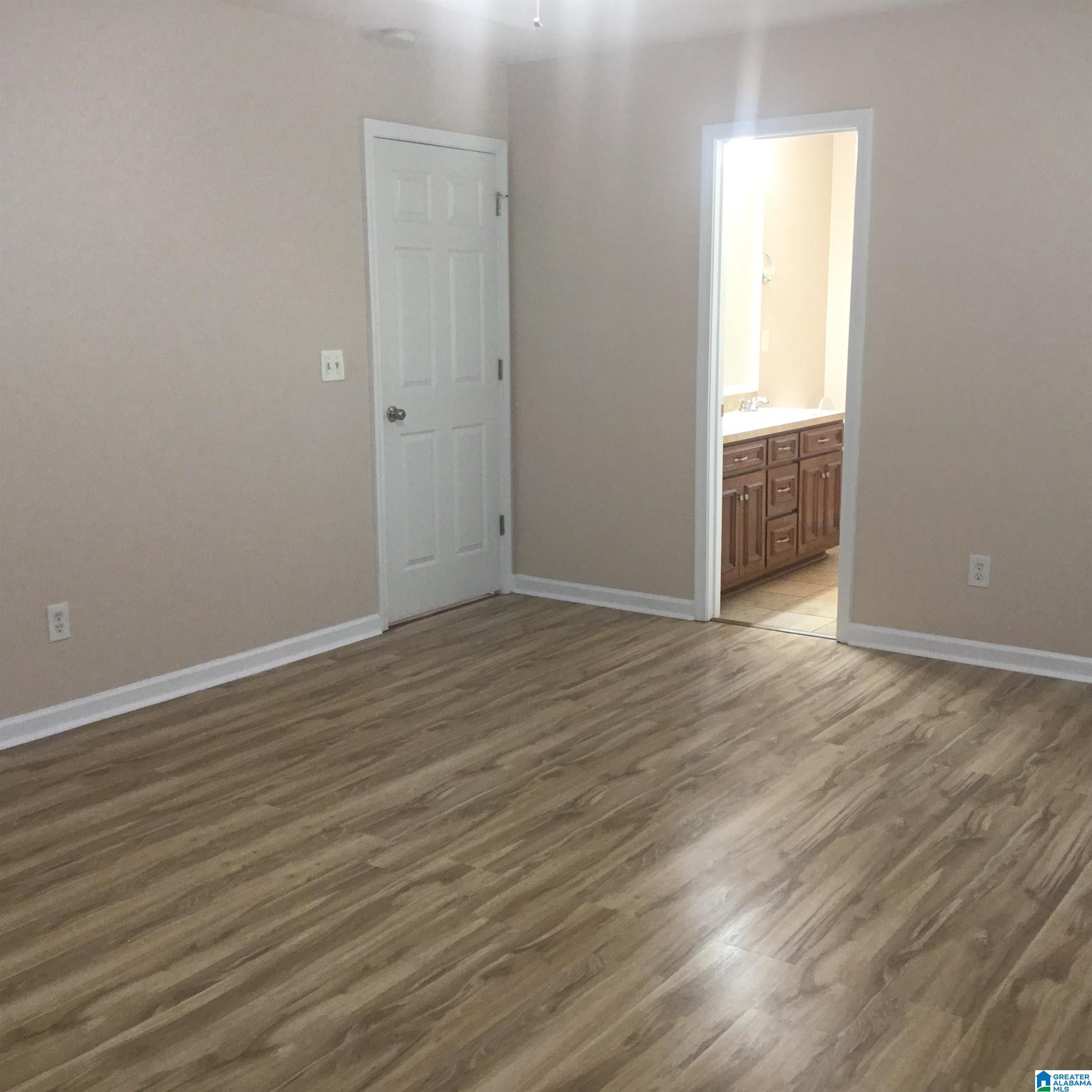 Homes for sale in Phenix City, AL | 5 Cypress Court, Phenix City, AL 36869 | MLS# 21431598