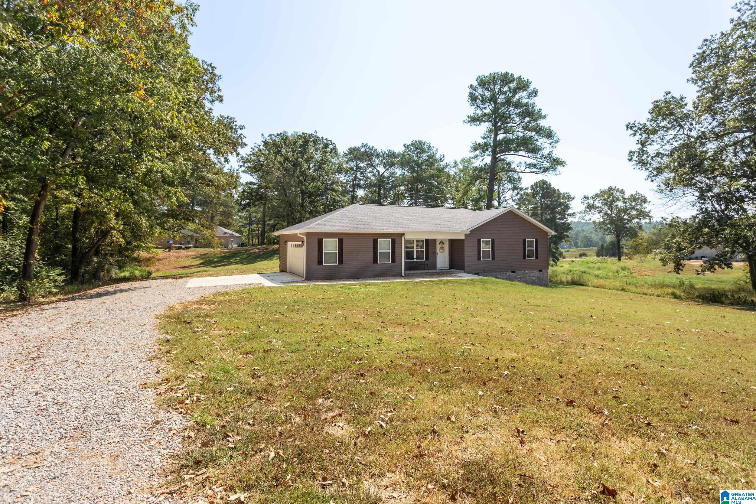 Homes for sale in Ohatchee, AL | 190 Grants Road, Ohatchee, AL 36271 | MLS# 21431757