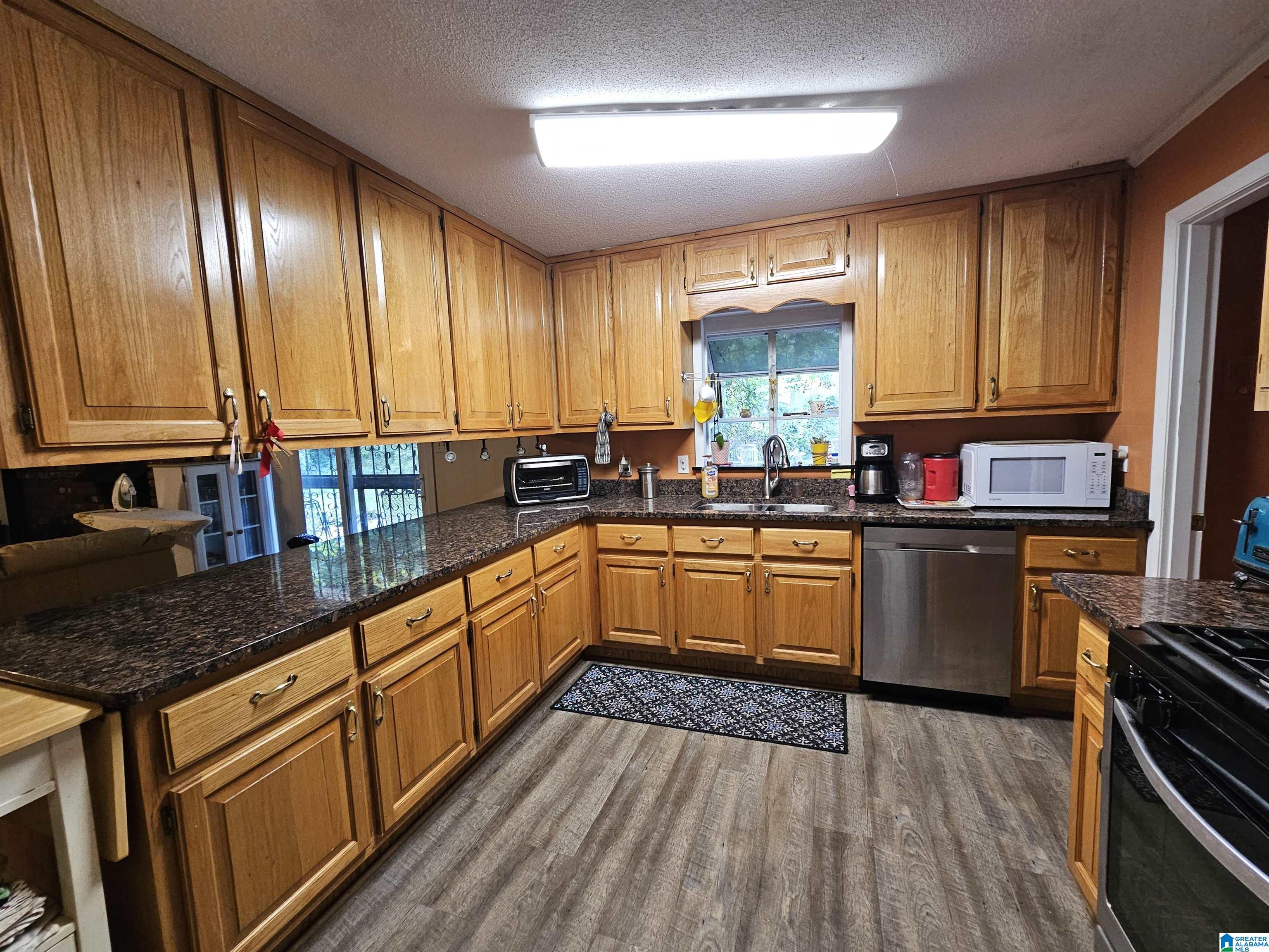 Homes for sale in Anniston, AL | 300 Mary Lane, Anniston, AL 36207 | MLS# 21431814