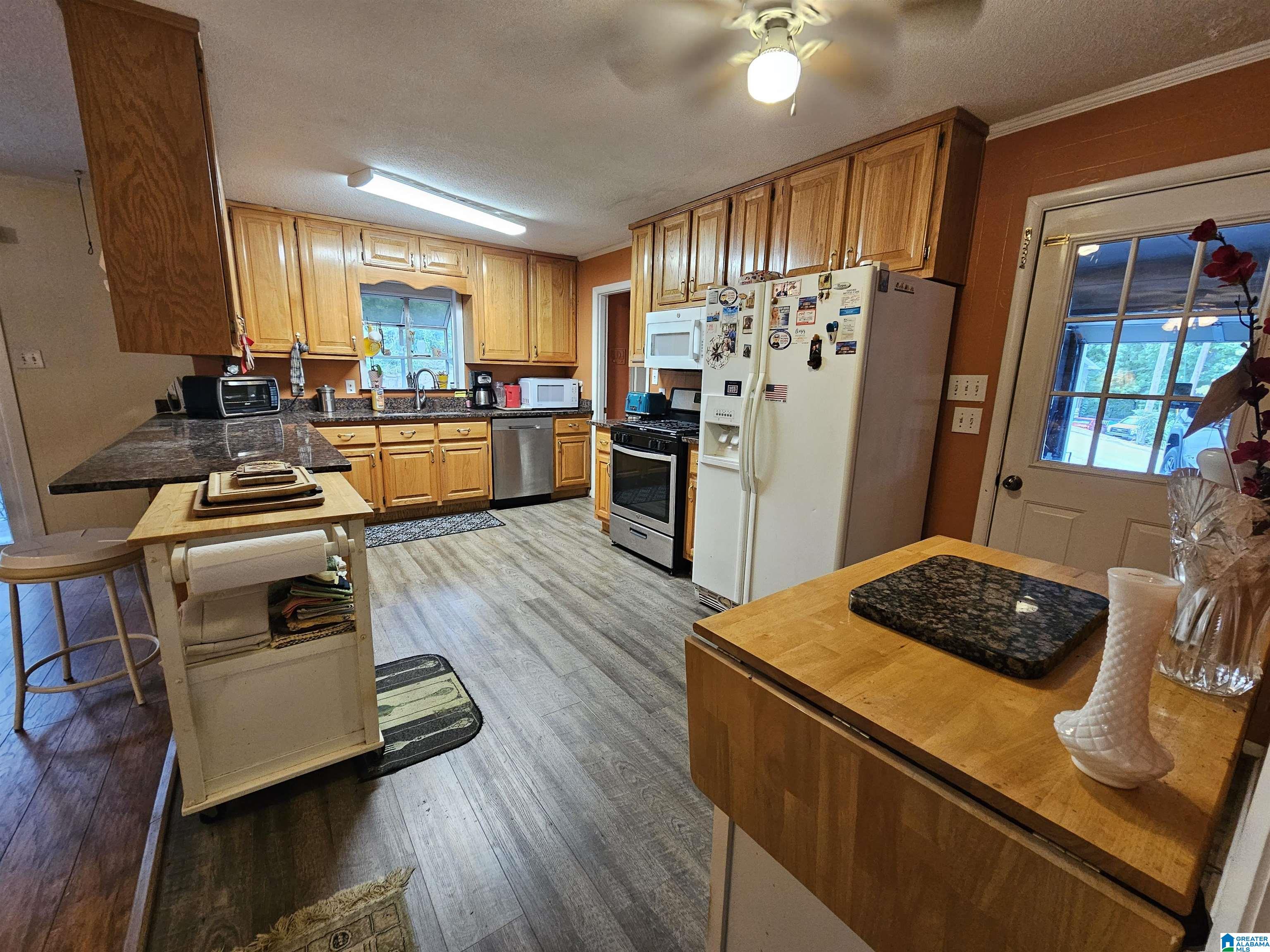 Homes for sale in Anniston, AL | 300 Mary Lane, Anniston, AL 36207 | MLS# 21431814