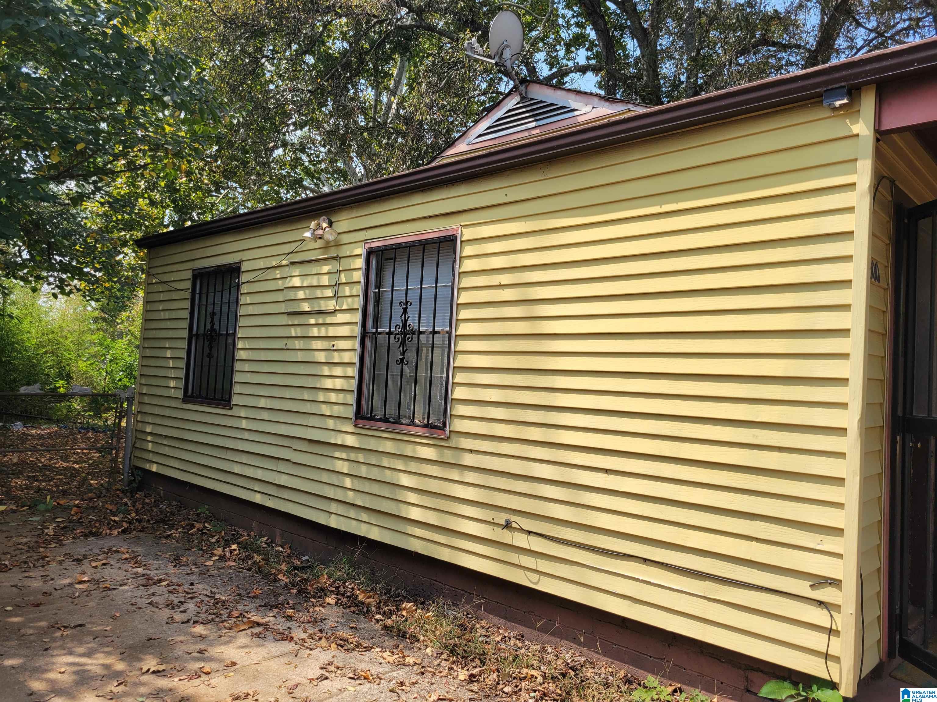 Homes for sale in Midfield, AL | 500 Grant Street, Midfield, AL 35228 | MLS# 21431869