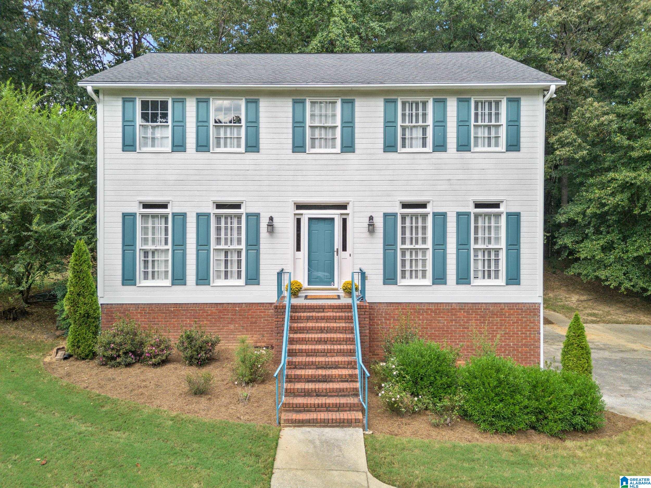 Homes for sale in Hoover, AL | 5047 Linwood Dr, Hoover, AL 35244 | MLS# 21431877