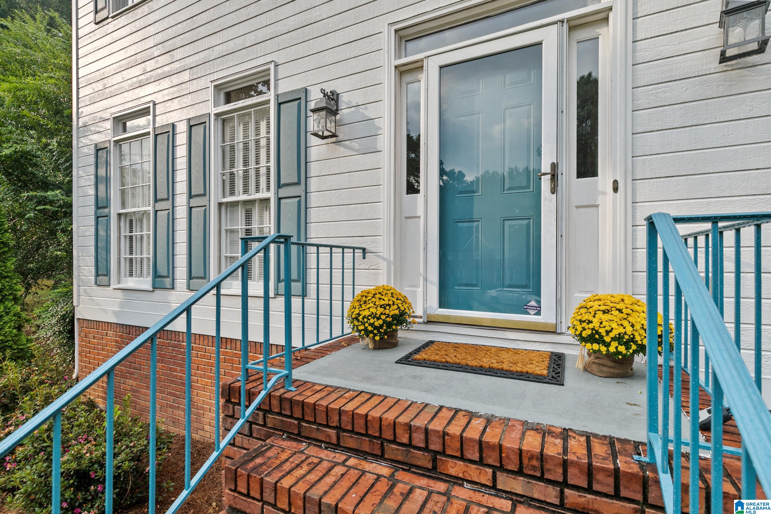 Homes for sale in Hoover, AL | 5047 Linwood Dr, Hoover, AL 35244 | MLS# 21431877