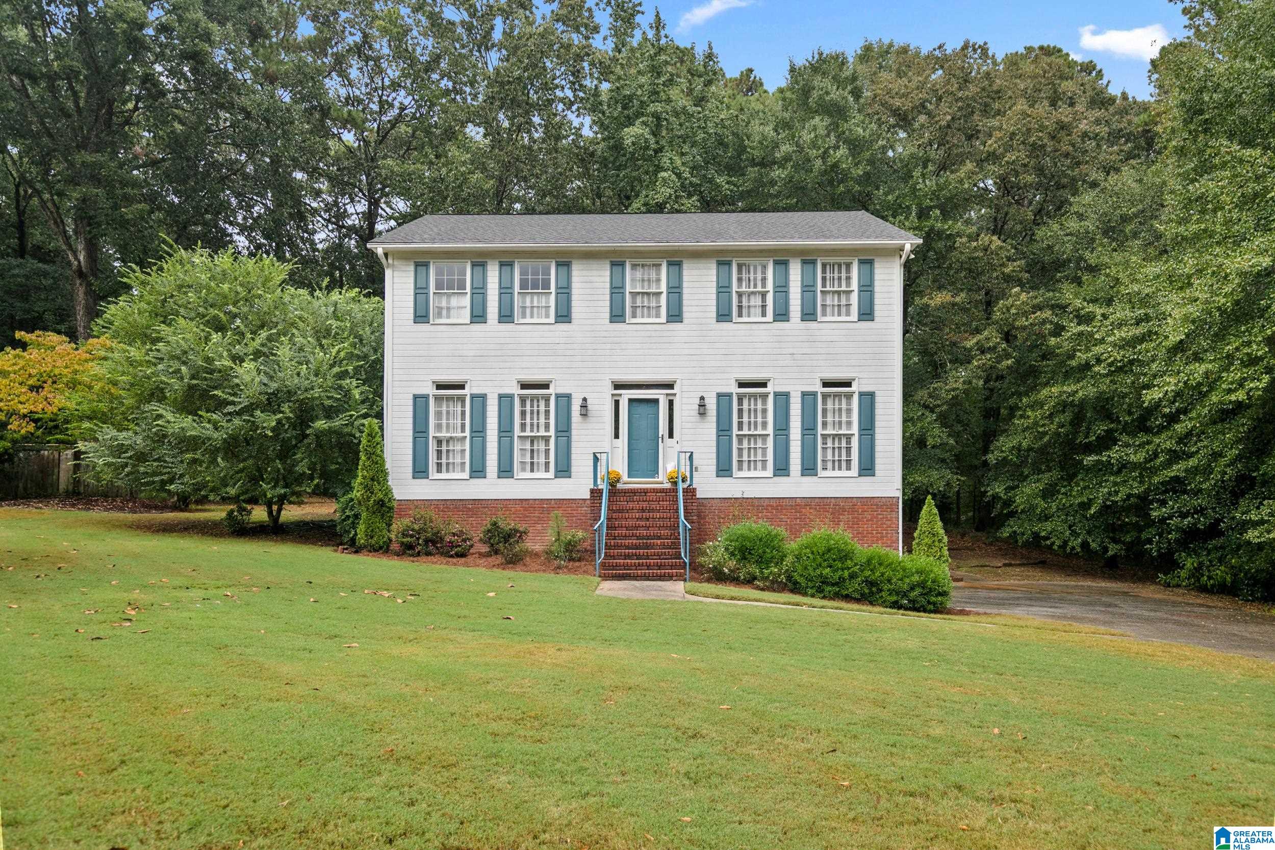 Homes for sale in Hoover, AL | 5047 Linwood Dr, Hoover, AL 35244 | MLS# 21431877