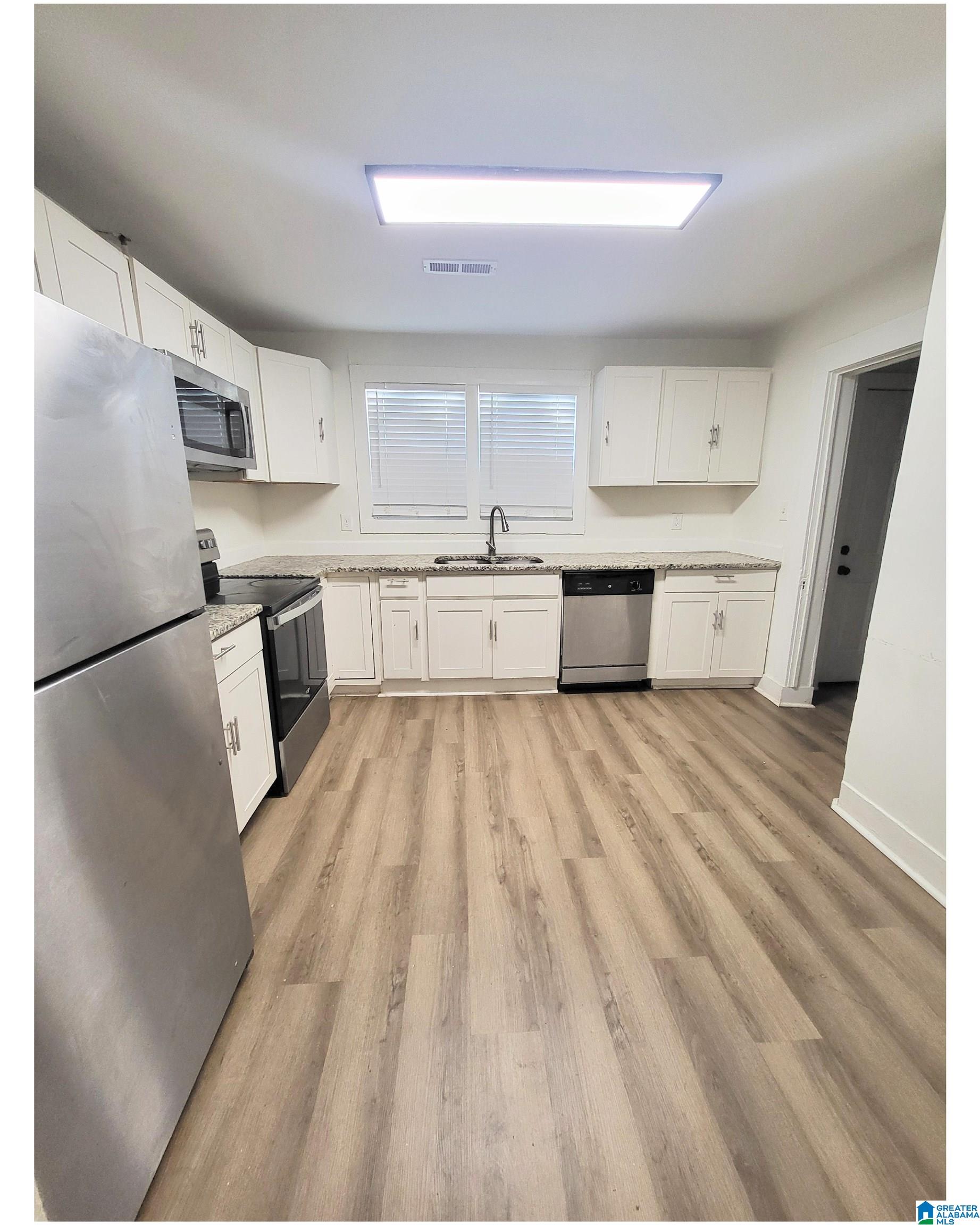 Homes for sale in Birmingham, AL | 216 S 3rd Avenue, Birmingham, AL 35205 | MLS# 21431906