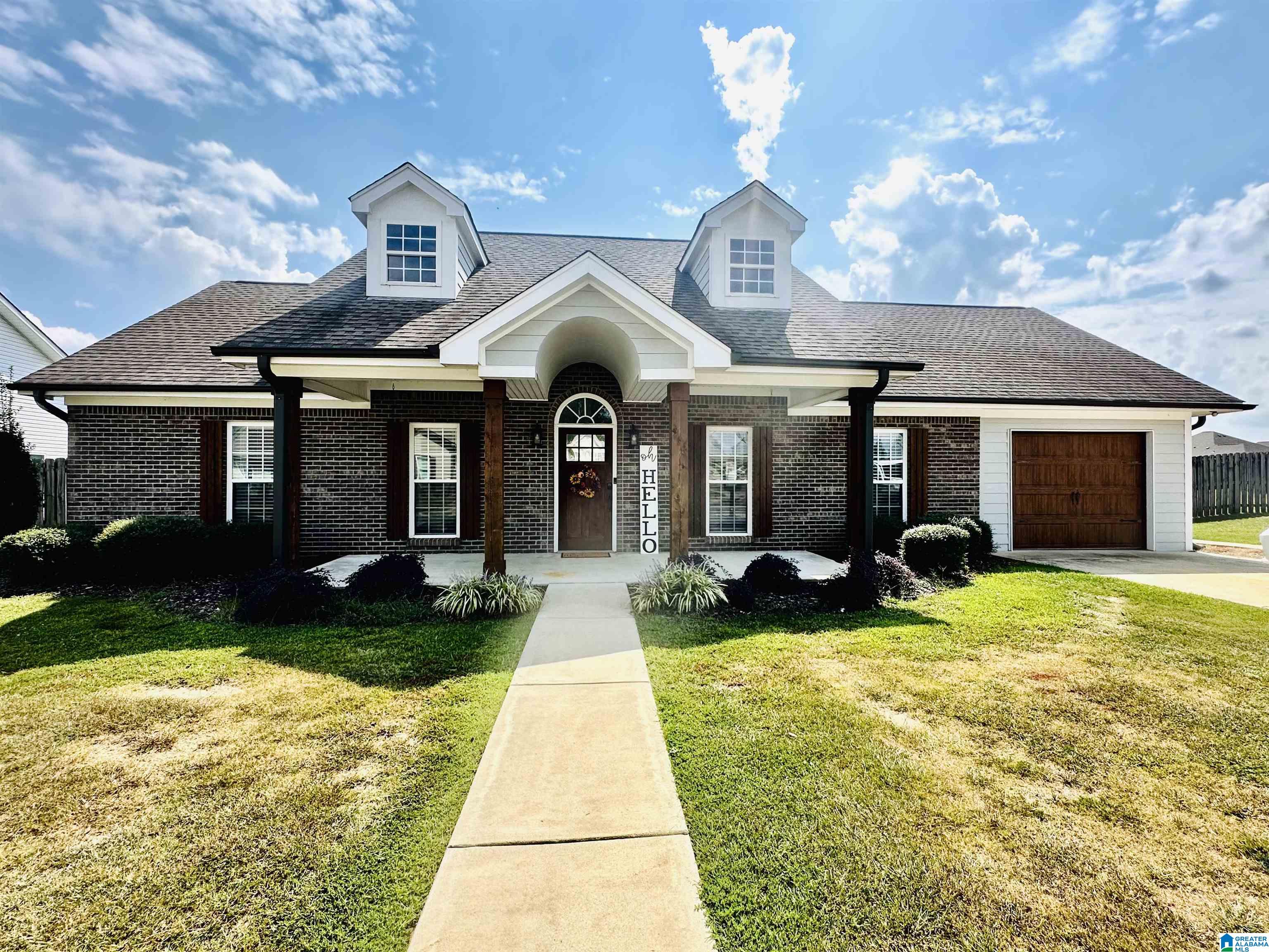 Homes for sale in Clanton, AL | 339 Ballington Way, Clanton, AL 35045 | MLS# 21432023