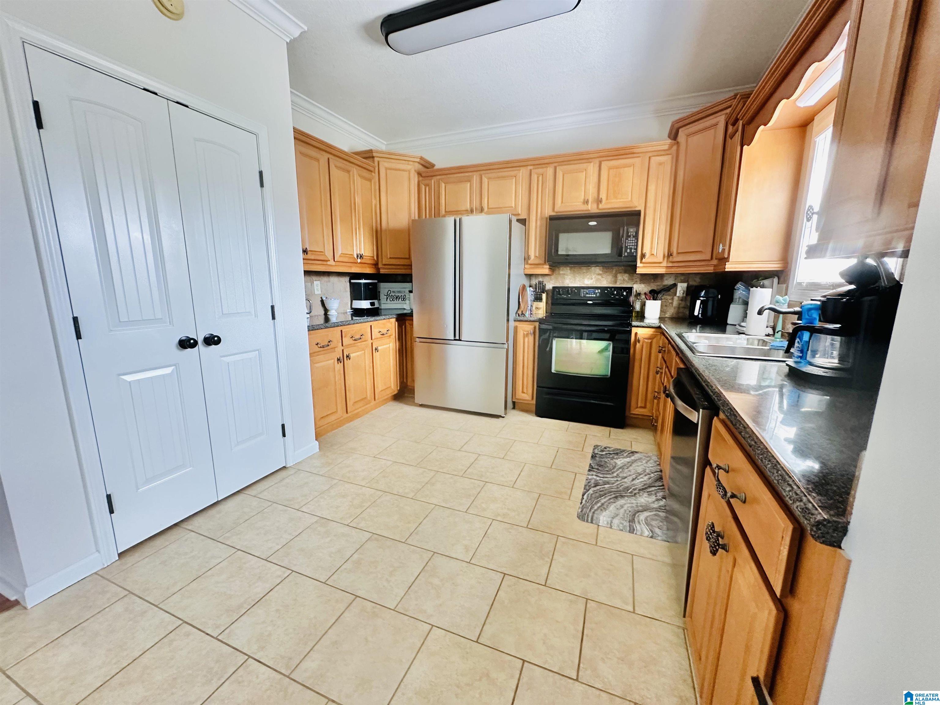 Homes for sale in Clanton, AL | 339 Ballington Way, Clanton, AL 35045 | MLS# 21432023