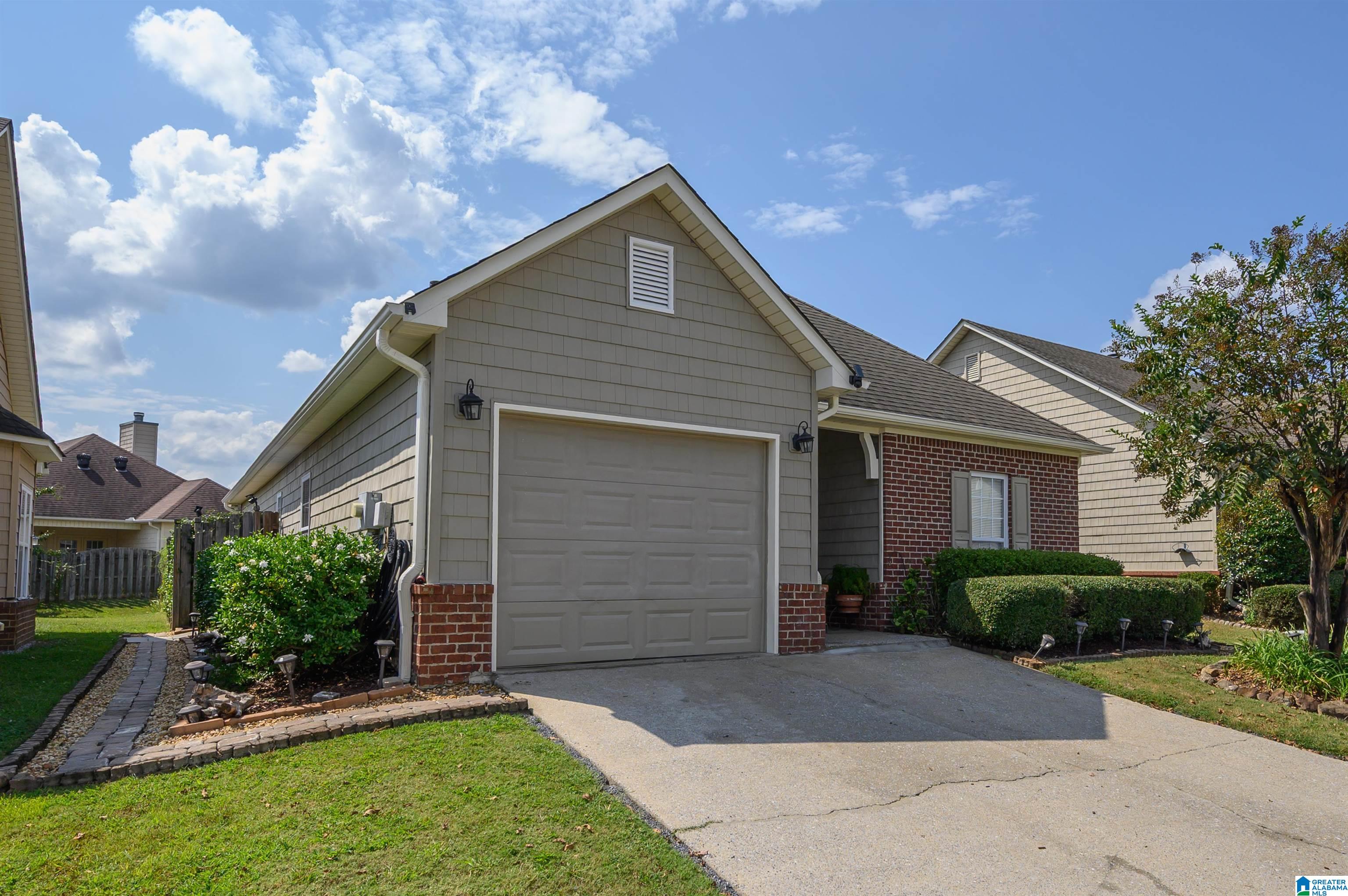 Homes for sale in Chelsea, AL | 1072 Fairbank Lane, Chelsea, AL 35043 | MLS# 21432174