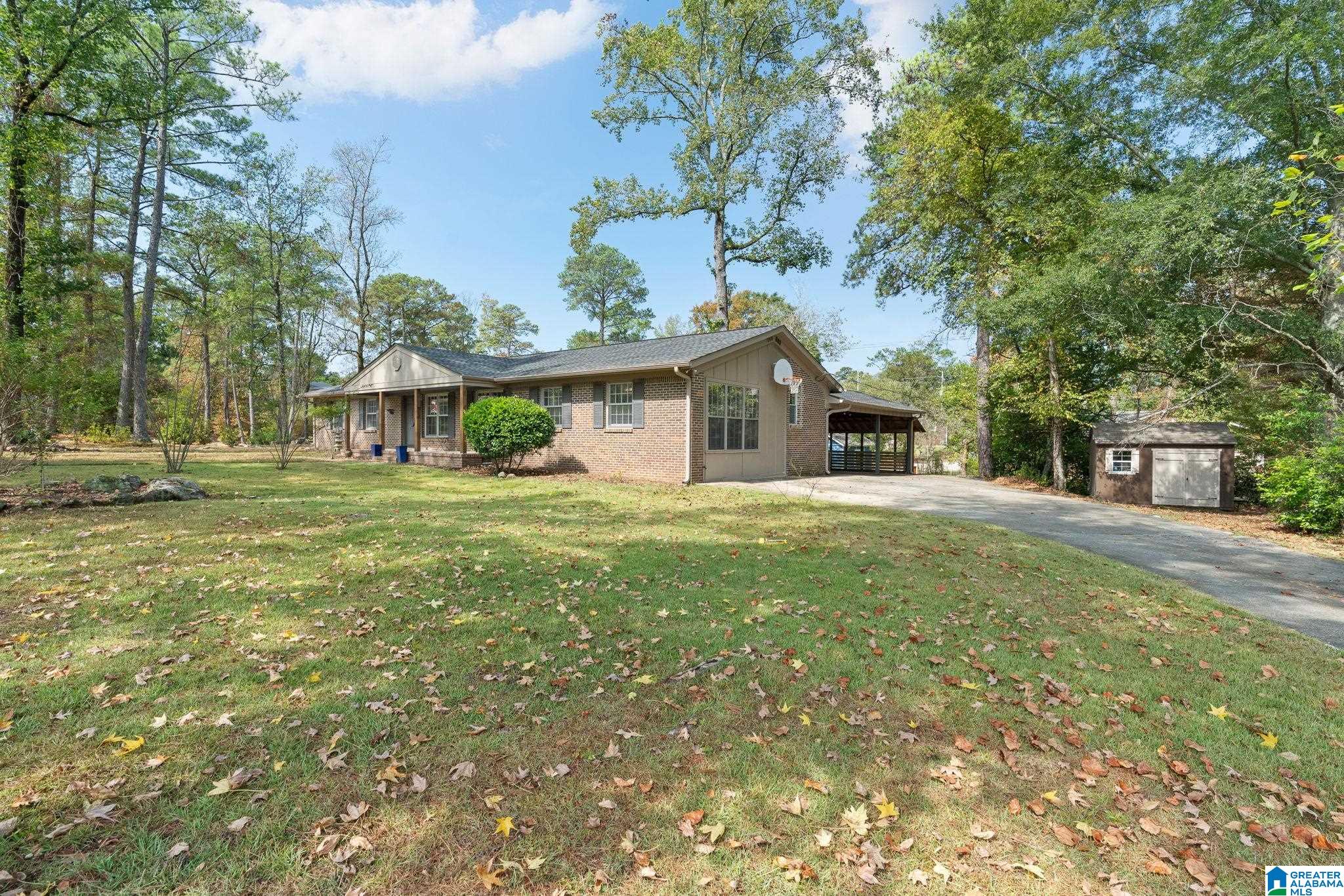 Homes for sale in Hoover, AL | 304 N Burbank Dr, Hoover, AL 35226 | MLS# 21432304