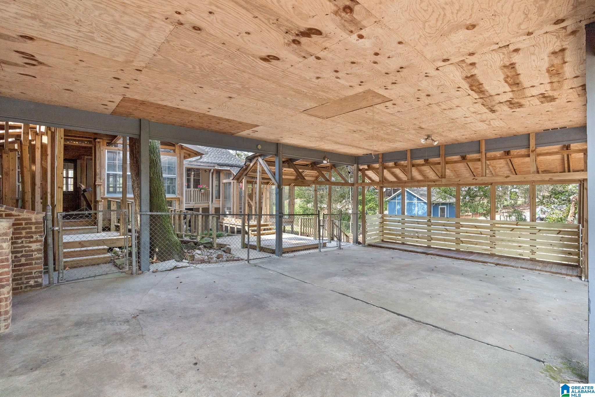 Homes for sale in Hoover, AL | 304 N Burbank Dr, Hoover, AL 35226 | MLS# 21432304