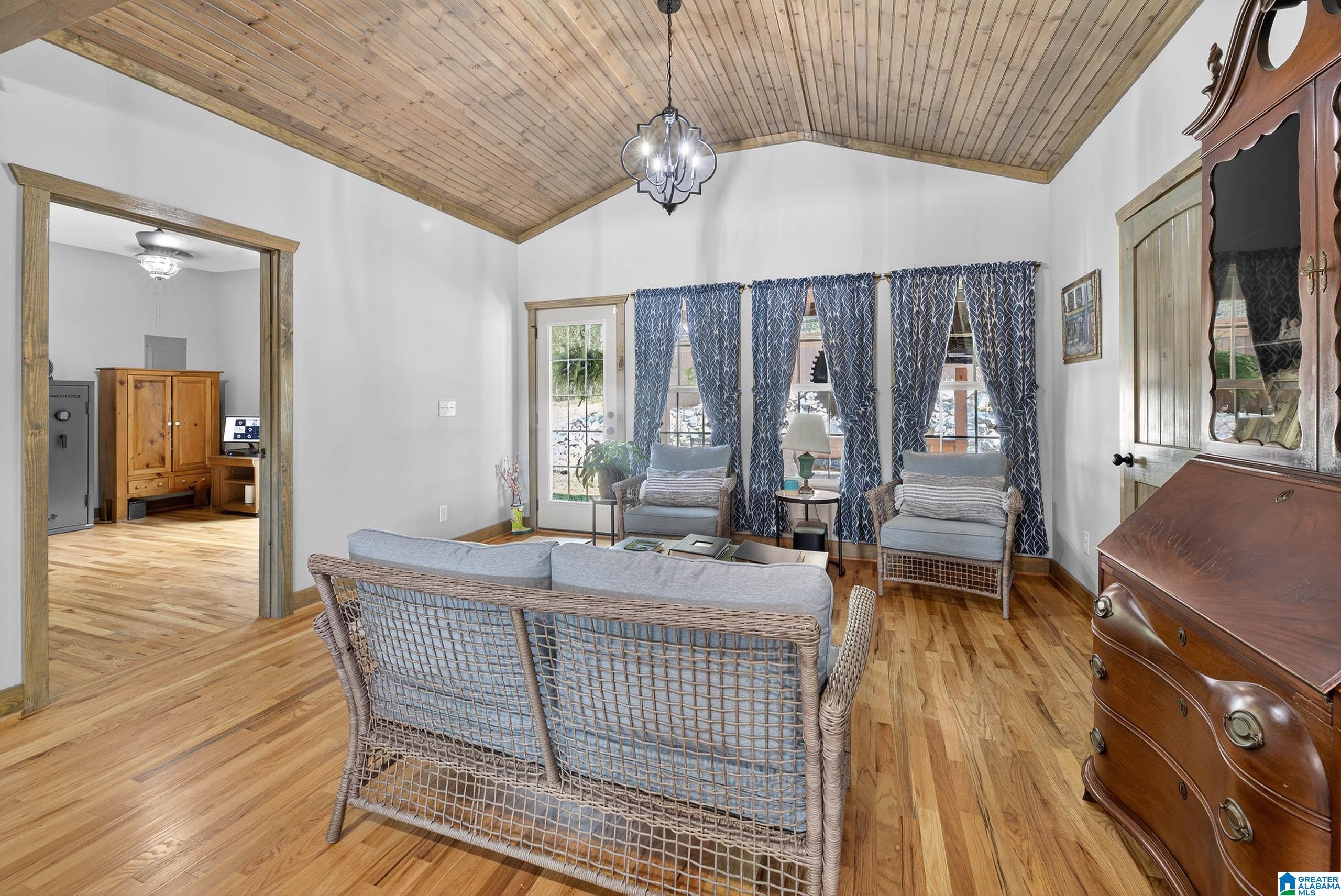 Homes for sale in Ohatchee, AL | 12180 Hwy 431 N, Ohatchee, AL 36271 | MLS# 21432315