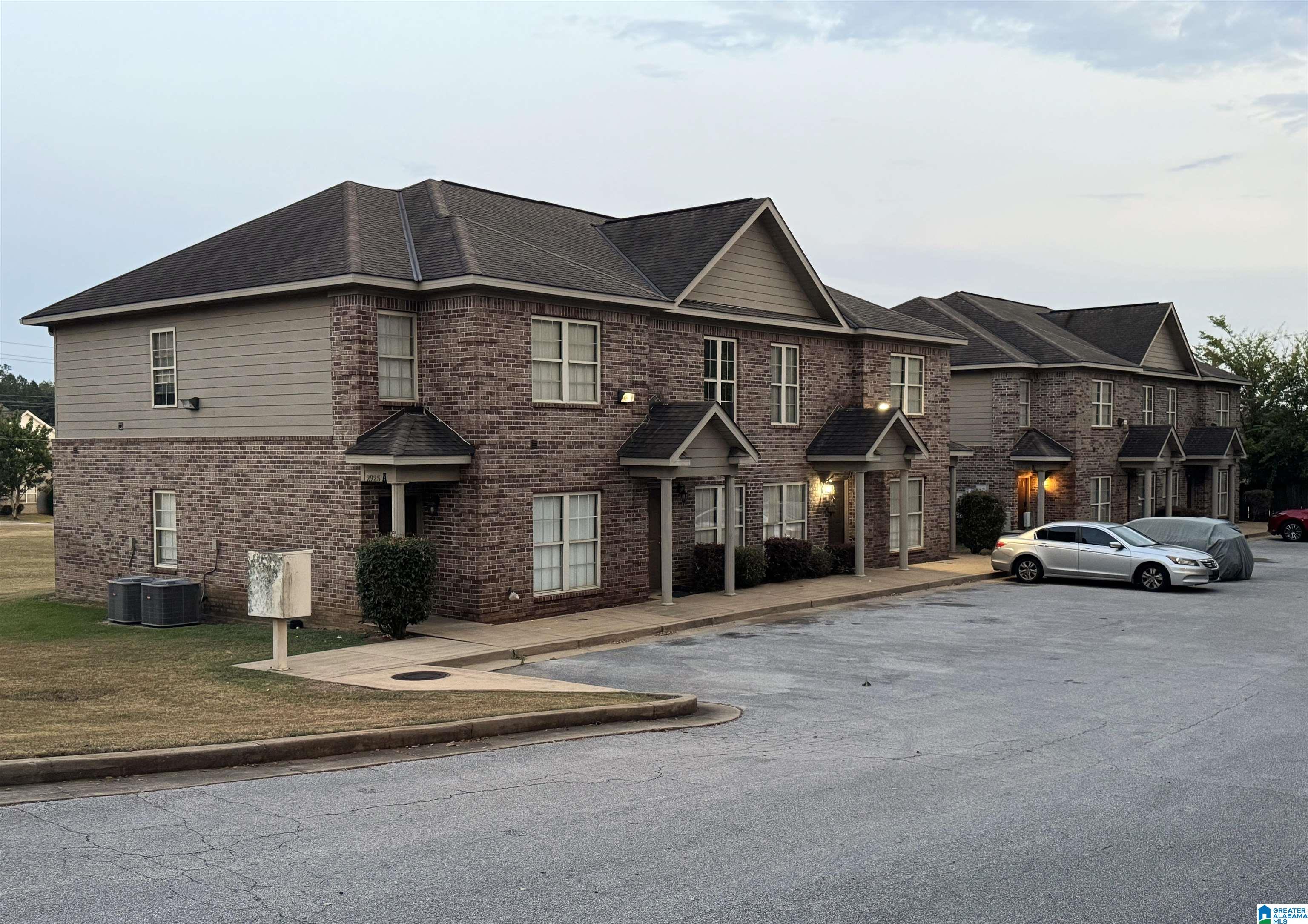 Homes for sale in Tuscaloosa, AL | 2925 E Hargrove Road E, Tuscaloosa, AL 35405 | MLS# 21432360