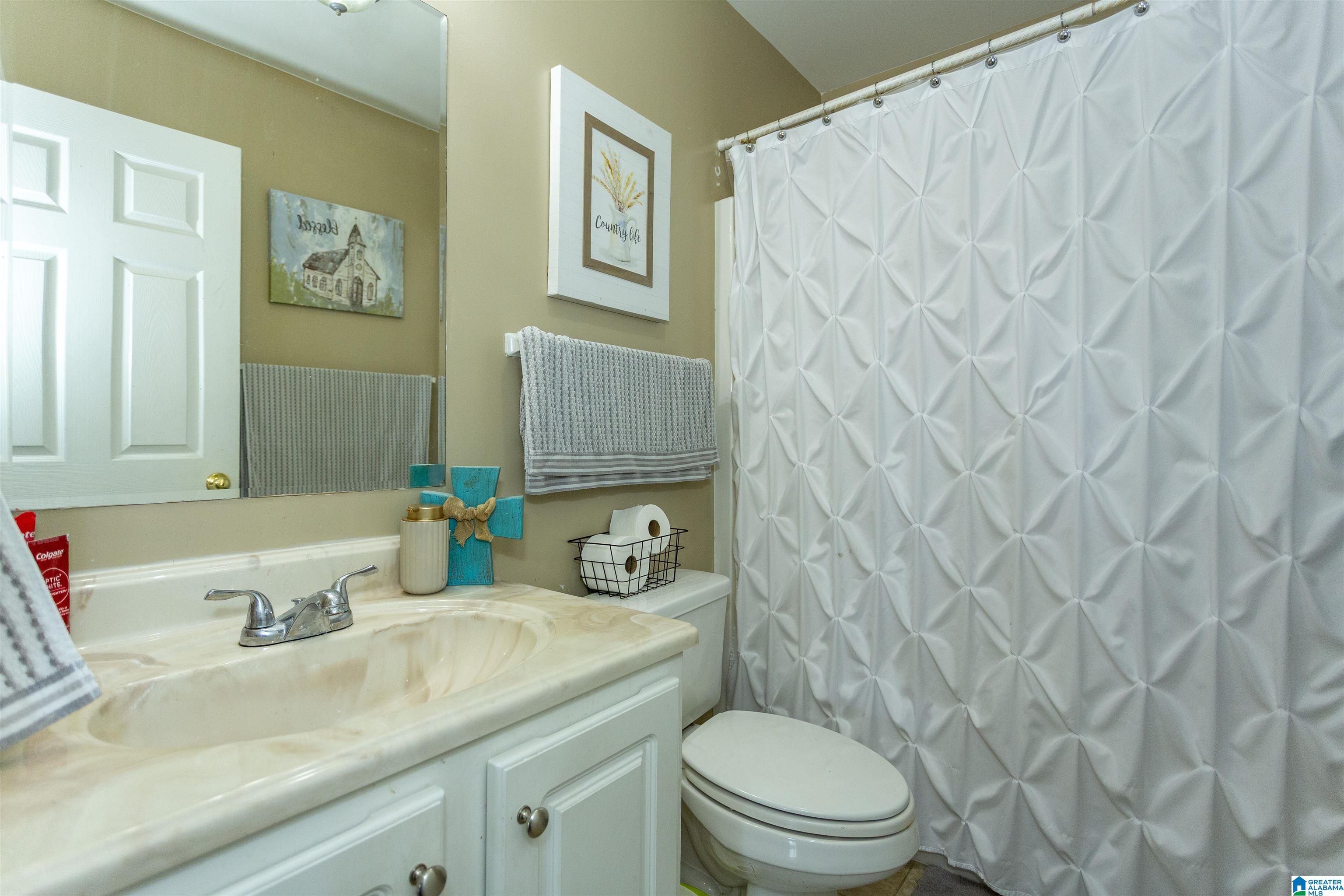 Homes for sale in Warrior, AL | 115 Quail Hollow Road, Warrior, AL 35180 | MLS# 21432539