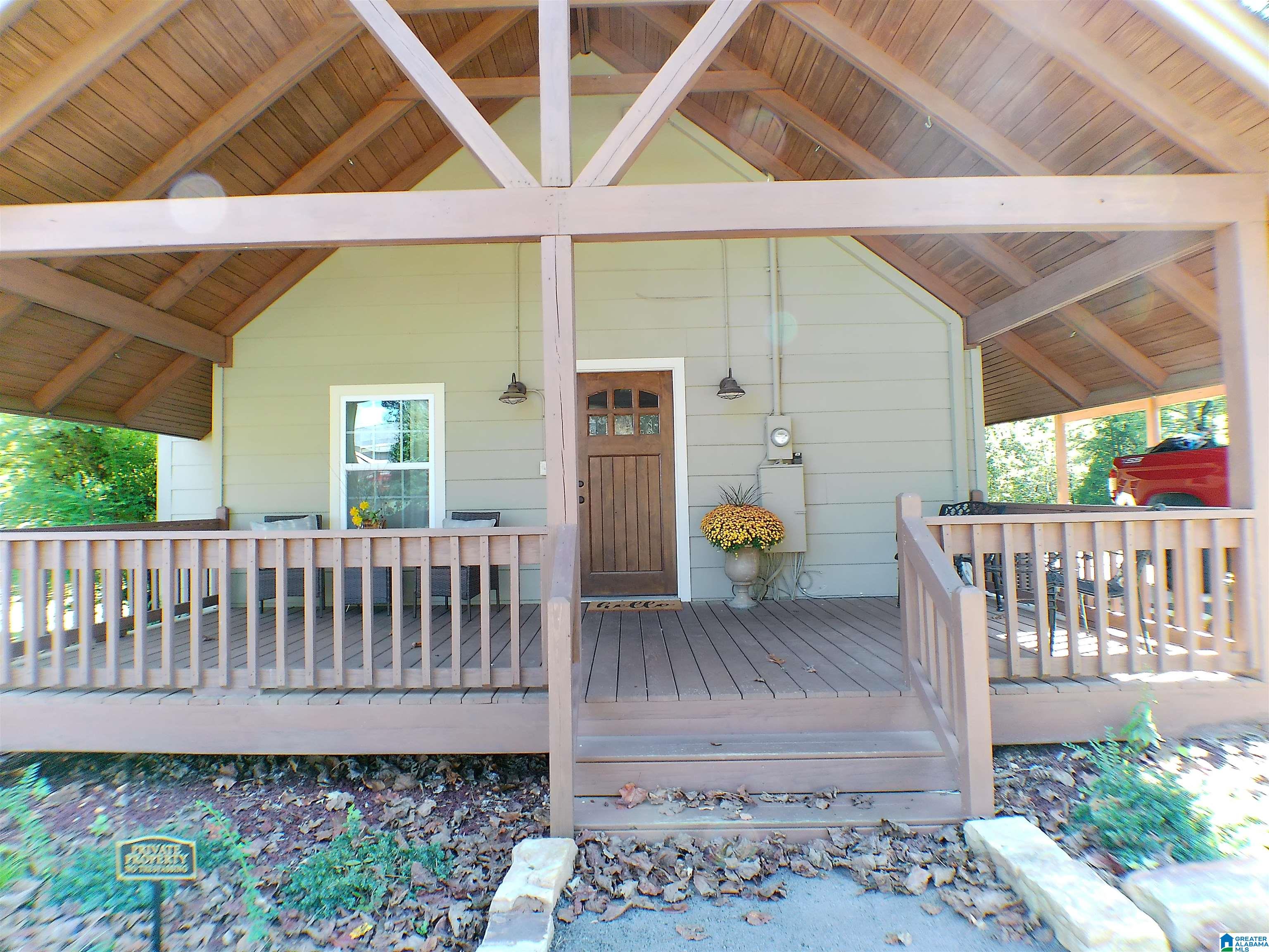 Homes for sale in Riverside, AL | 20 Island Lake Lane, Riverside, AL 35135 | MLS# 21432552