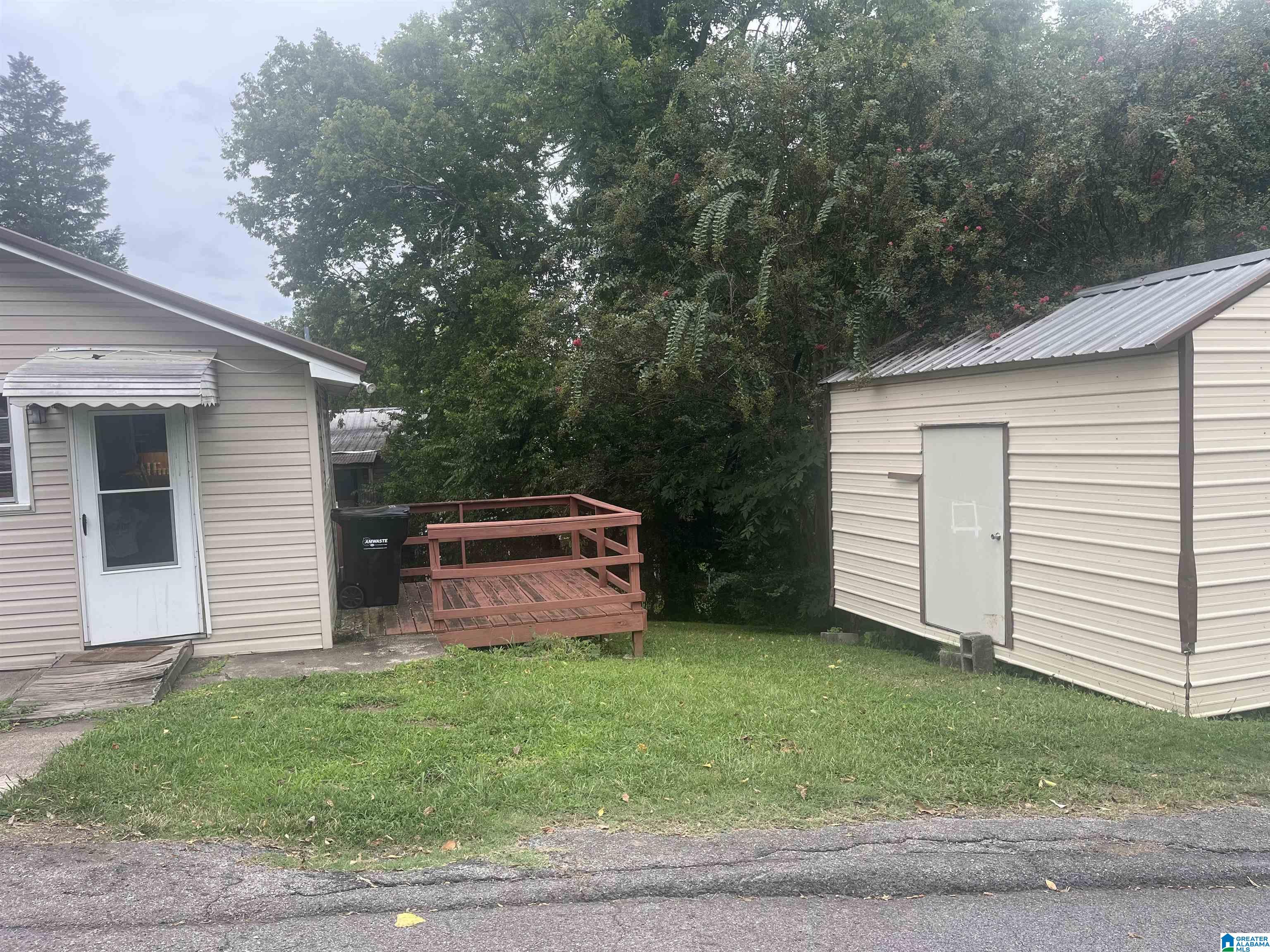 Homes for sale in Fultondale, AL | 1401 6th Avenue, Fultondale, AL 35068 | MLS# 21432568