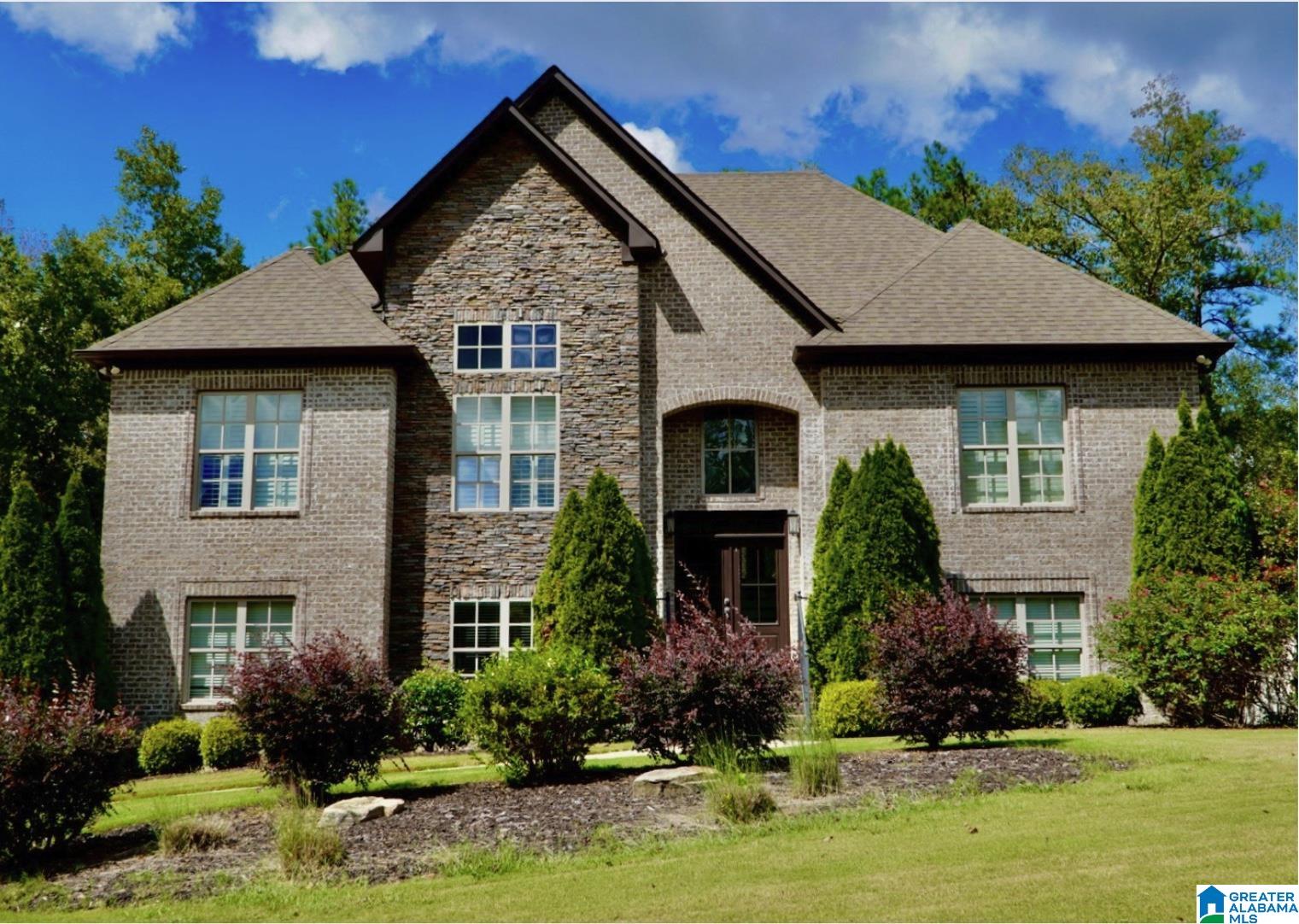 368 GREY OAKS DRIVE