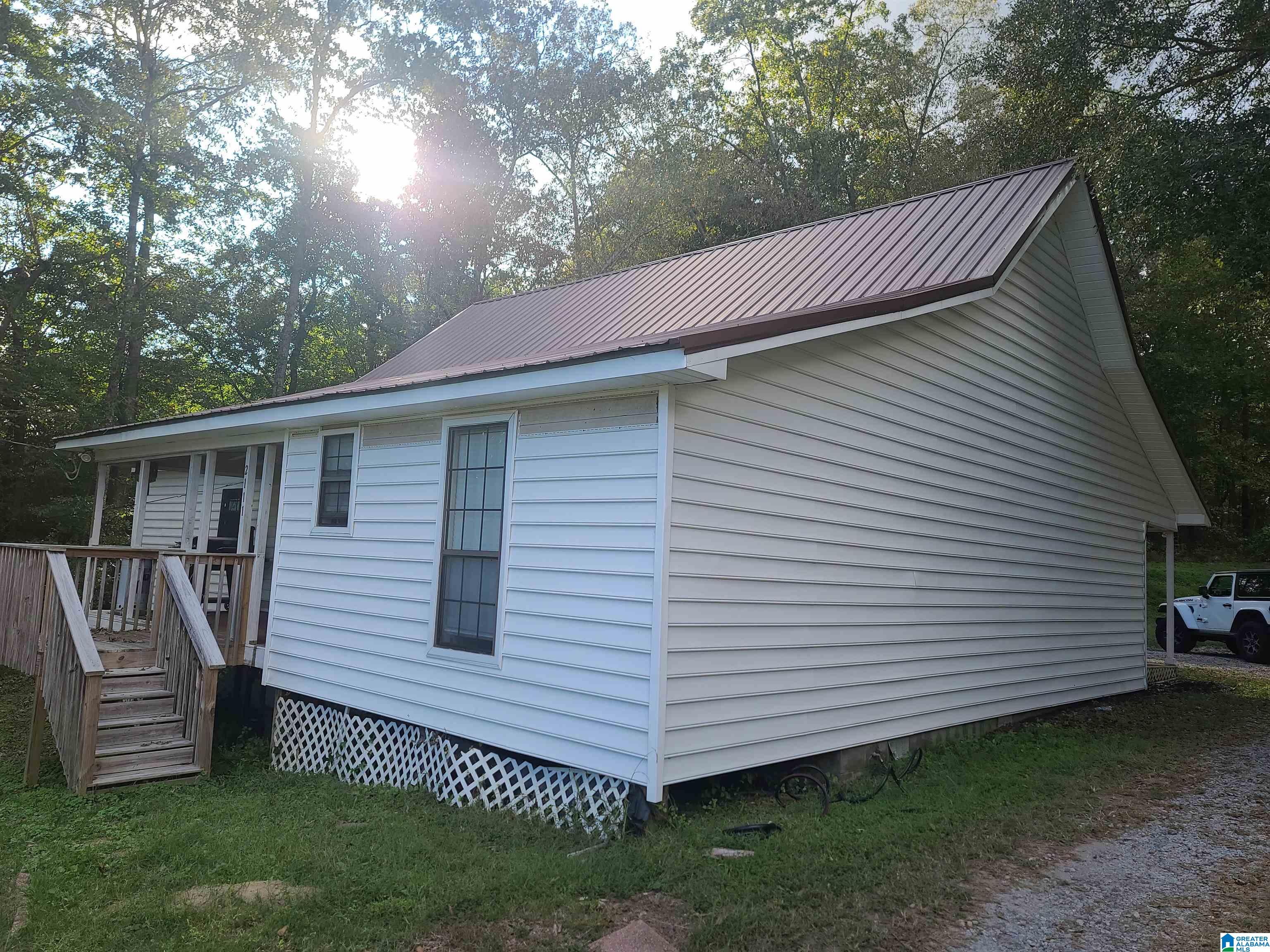 Homes for sale in Odenville, AL | 2111 Pleasant Valley Road, Odenville, AL 35120 | MLS# 21432878