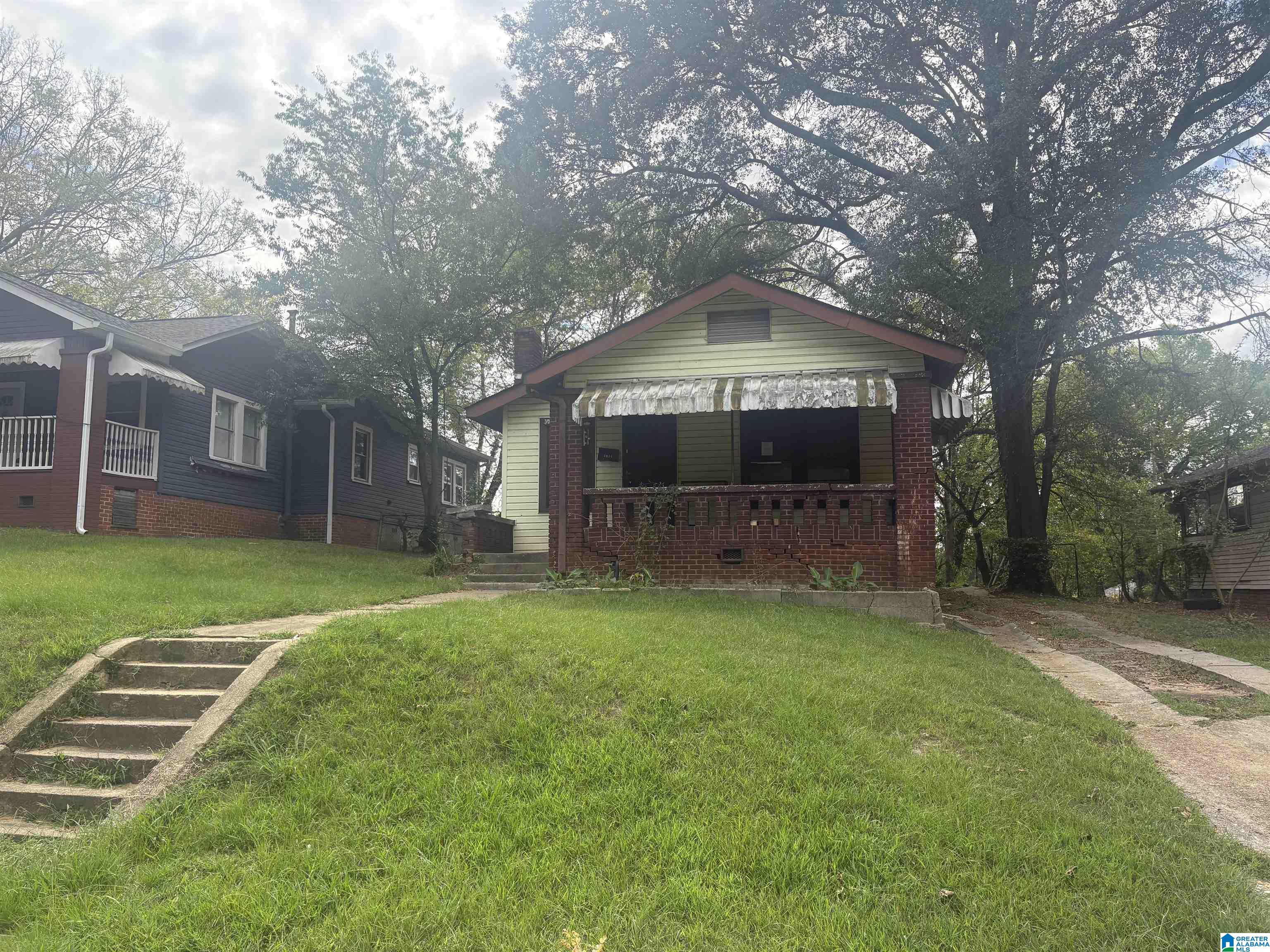 Homes for sale in Birmingham, AL | 1615 35th Avenue N, Birmingham, AL 35207 | MLS# 21432883