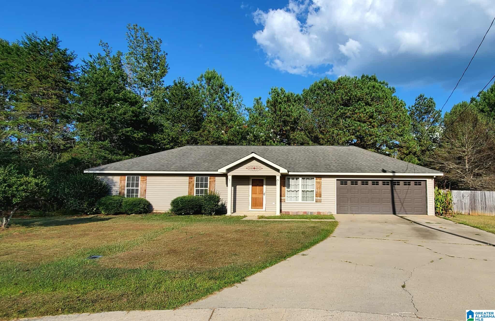 Homes for sale in Cottondale, AL | 11545 Falcon Crest Way, Cottondale, AL 35453 | MLS# 21433238