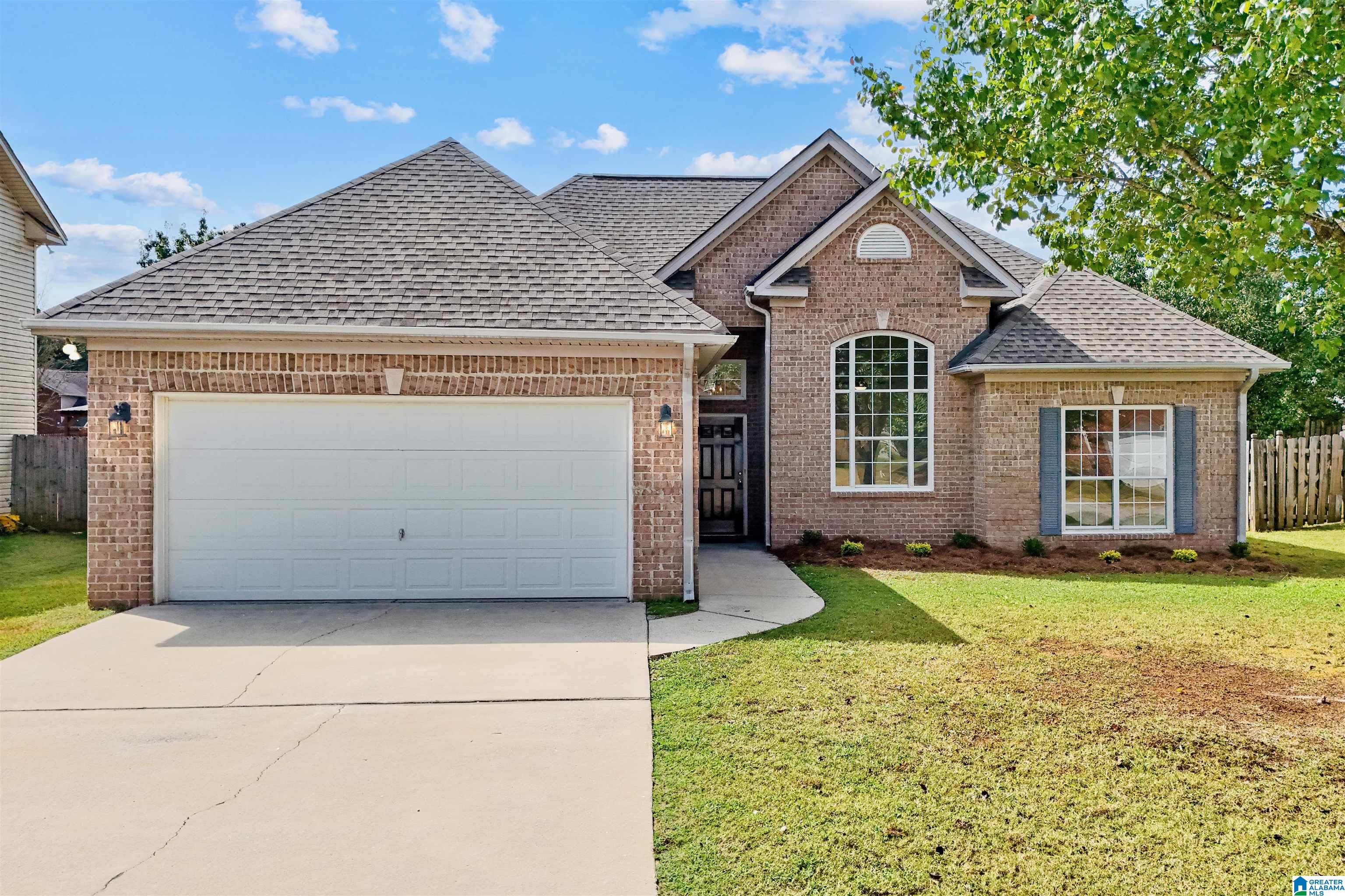 1036 STONECREEK DRIVE