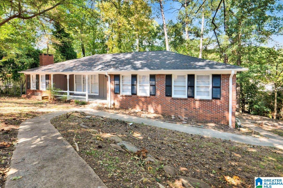 Homes for sale in Birmingham, AL | 948 Ridgewood Circle, Birmingham, AL 35235 | MLS# 21433409