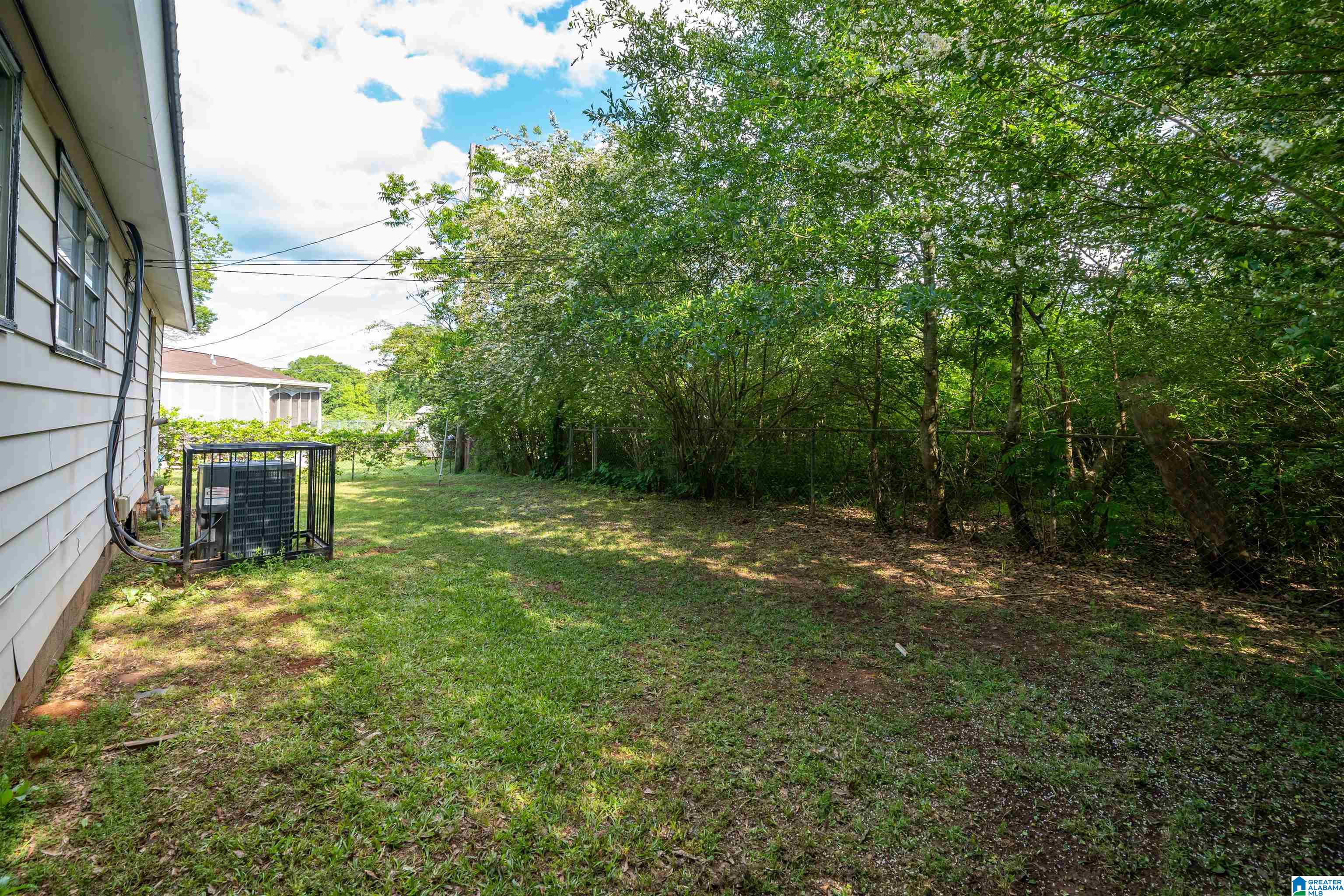 Homes for sale in Sylacauga, AL | 523 Brentwood Street, Sylacauga, AL 35150 | MLS# 21433453