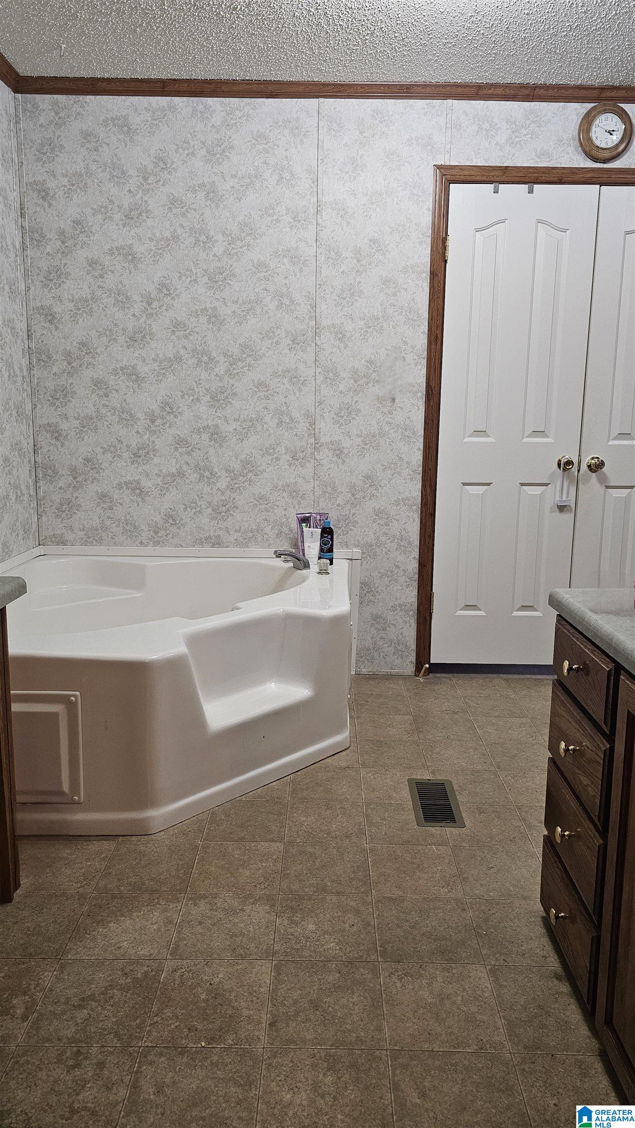 Homes for sale in Centreville, AL | 6799 E Lightsey Road, Centreville, AL 35042 | MLS# 21433462