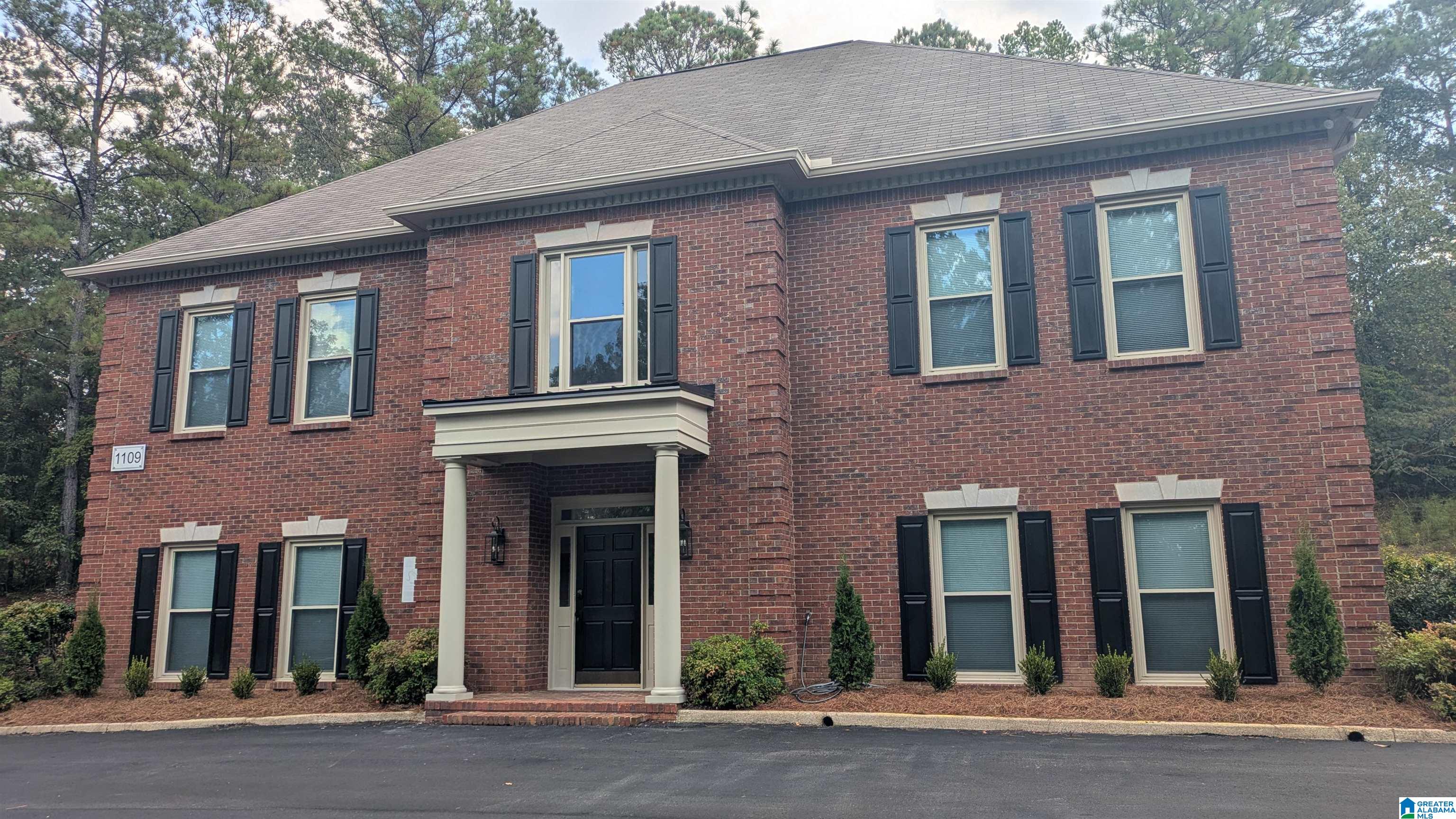 1109 TOWNHOUSE ROAD