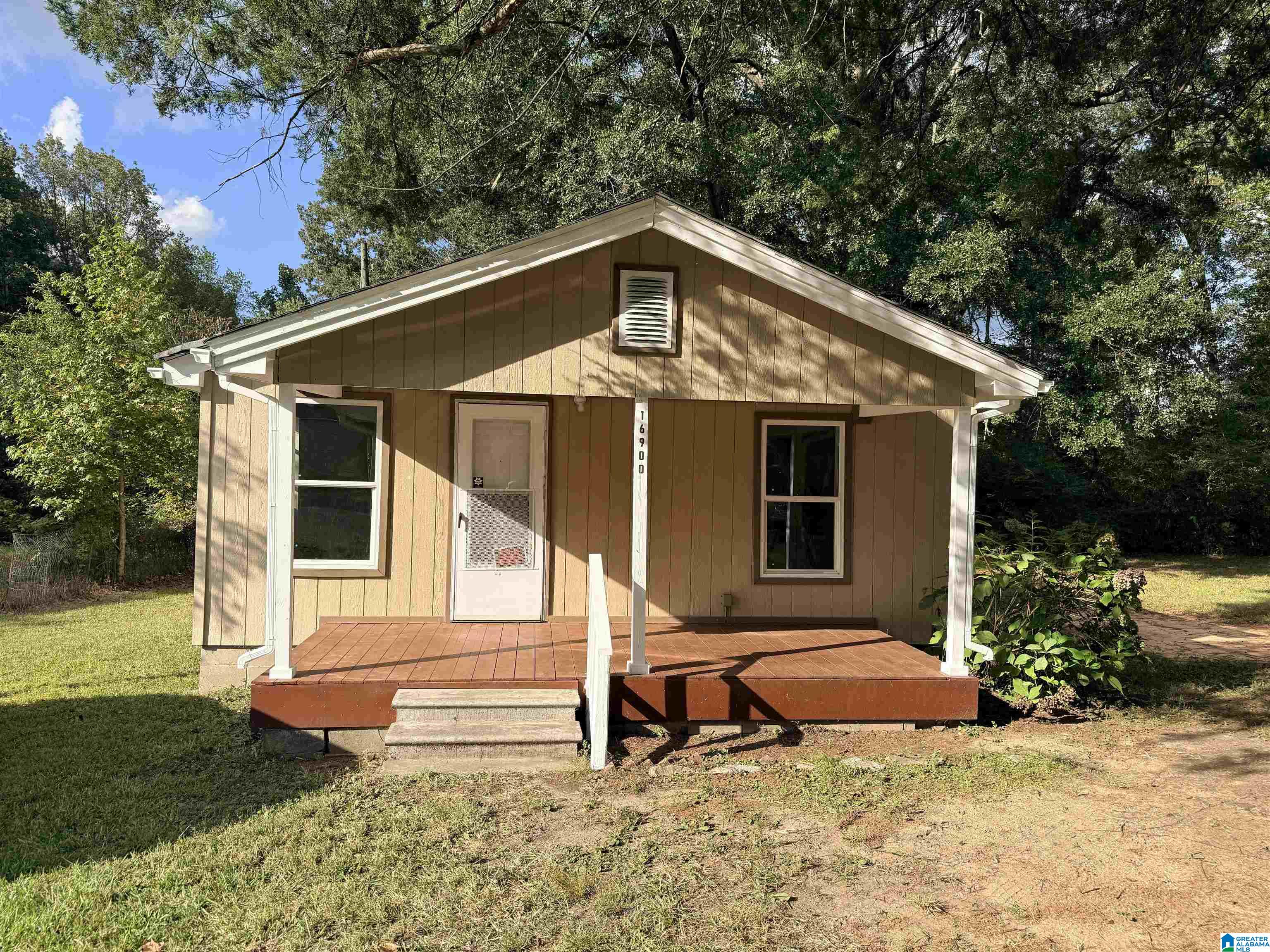 16900 HIGHWAY 216
