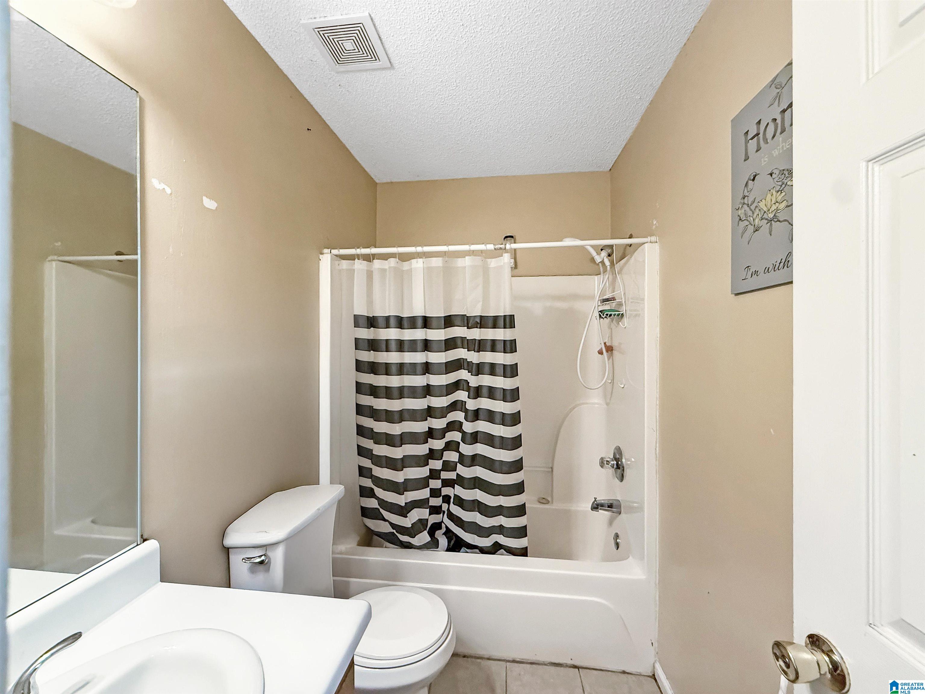 Homes for sale in Cottondale, AL | 10488 Rolling Valley Dr, Cottondale, AL 35453 | MLS# 21433526