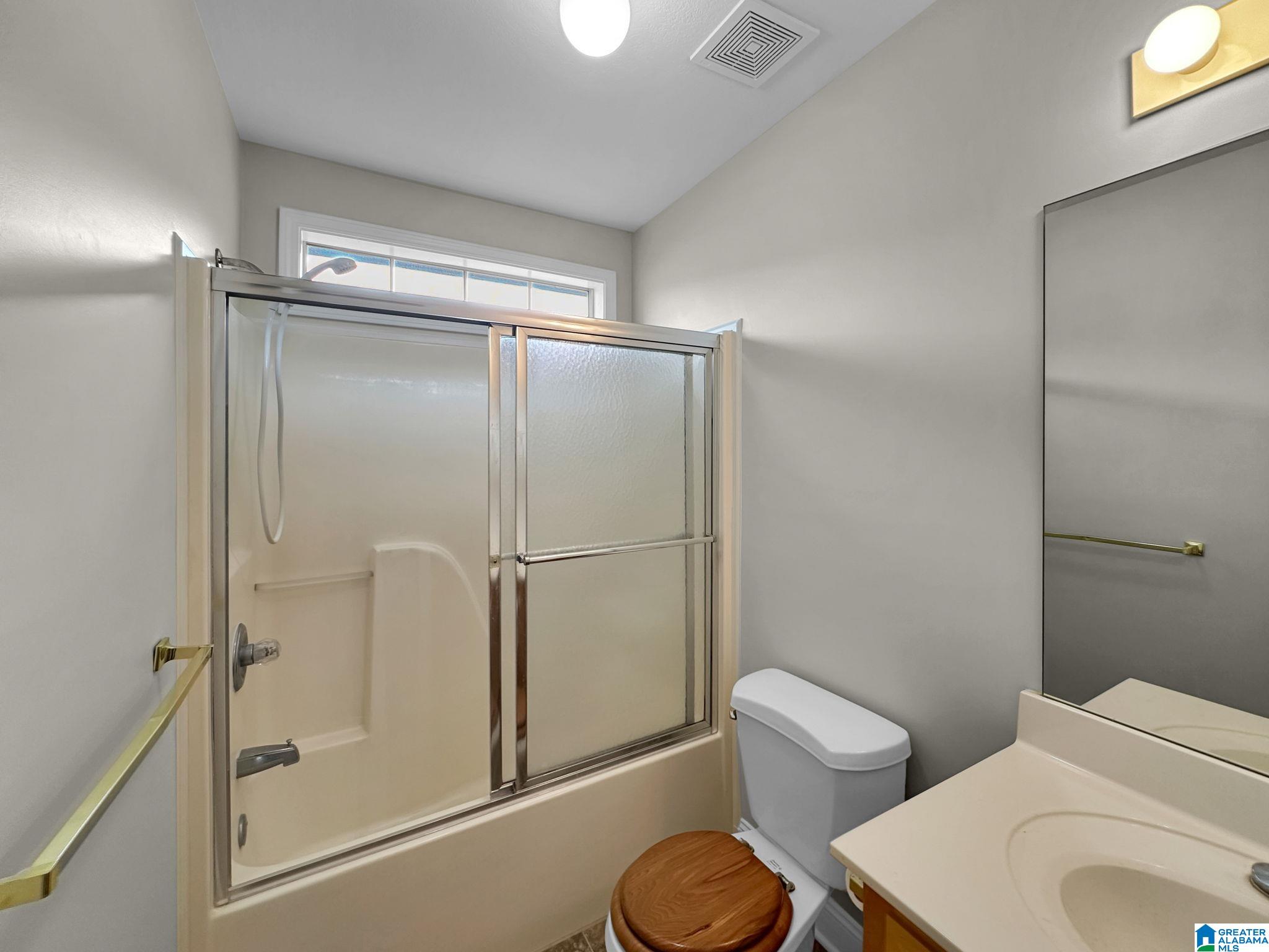 Homes for sale in Alabaster, AL | 144 Palm Dr, Alabaster, AL 35007 | MLS# 21433529