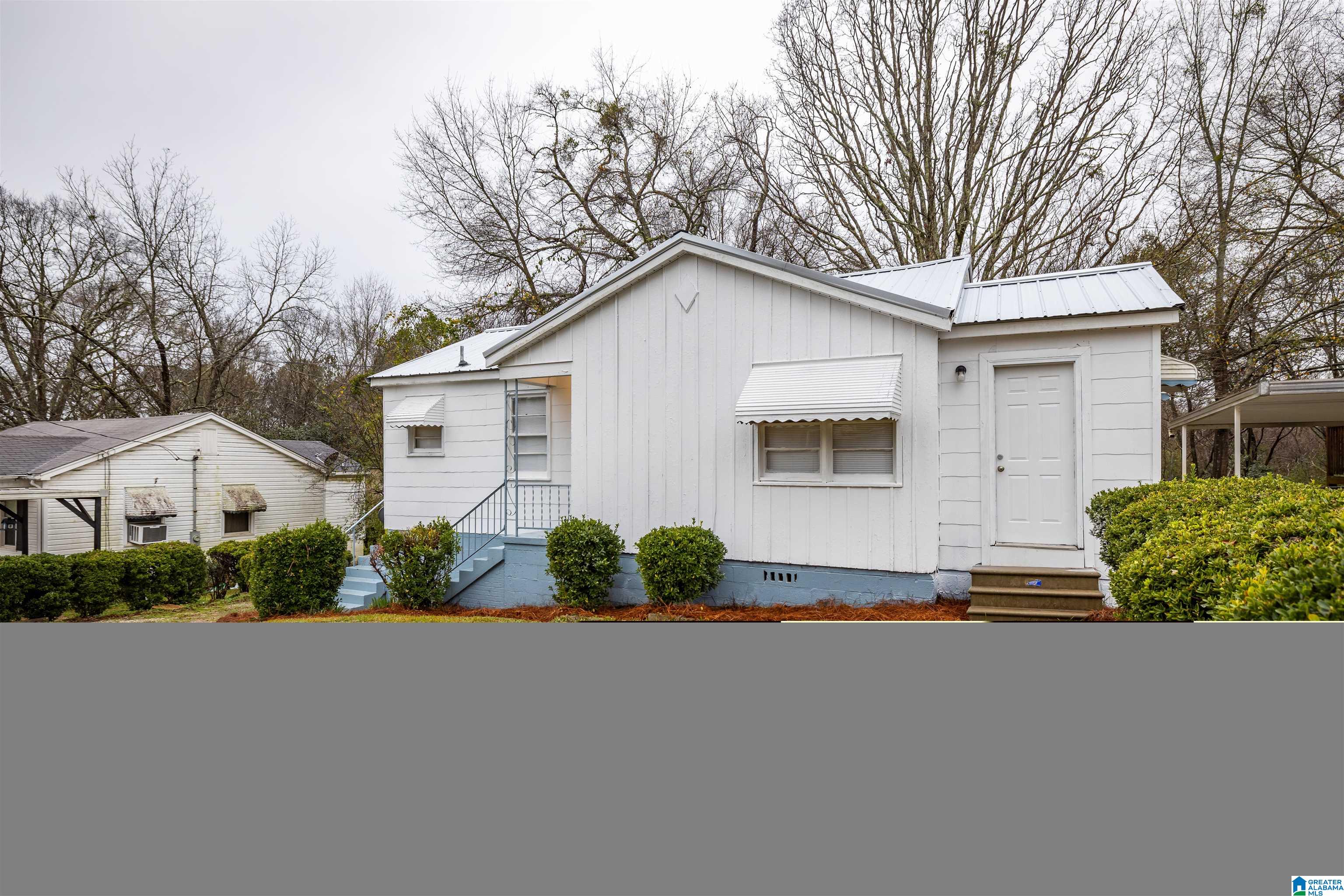 Homes for sale in Childersburg, AL | 7 Lakeside Dr, Childersburg, AL 35044 | MLS# 21433560