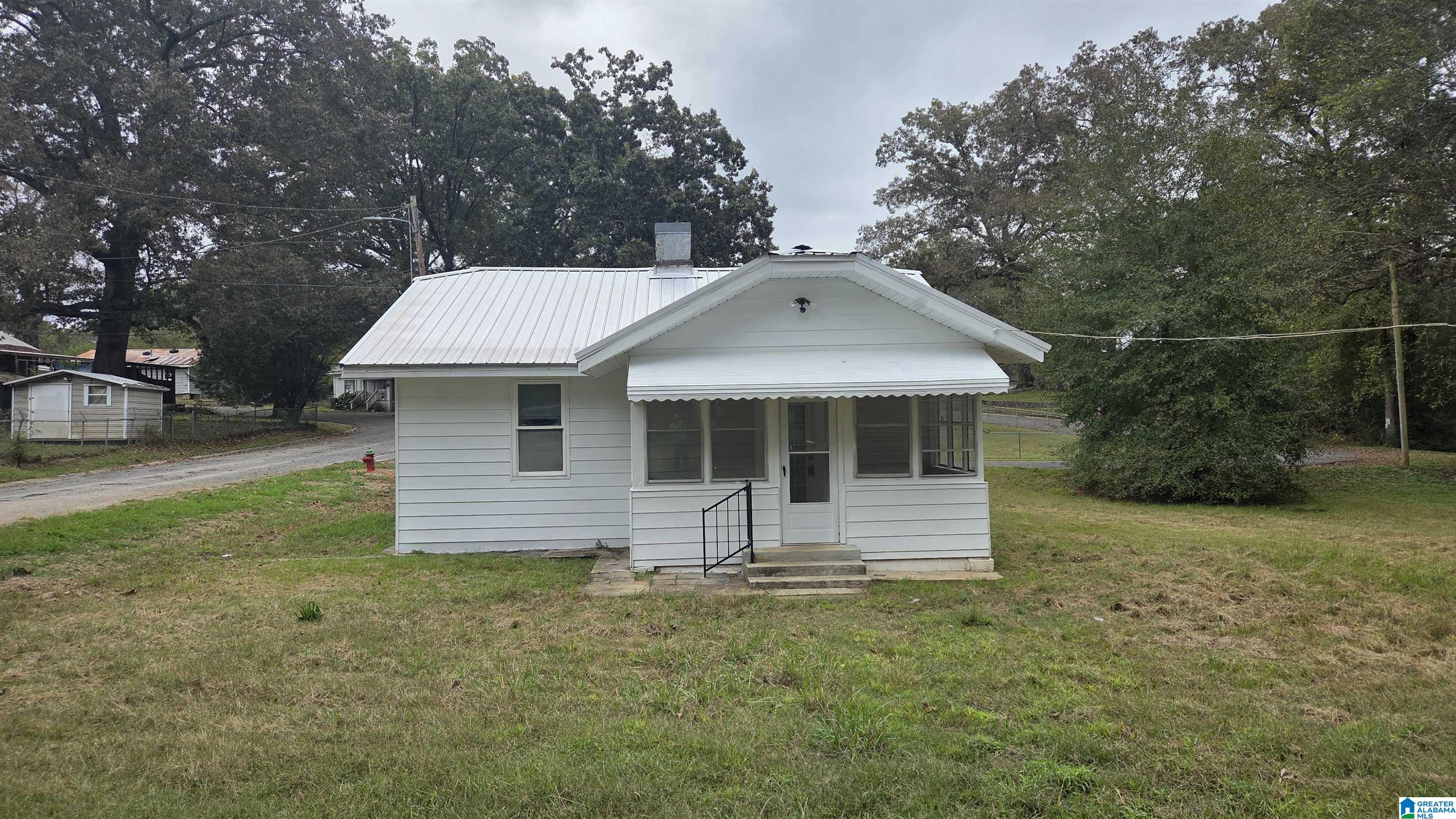 120 RAILROAD AVENUE