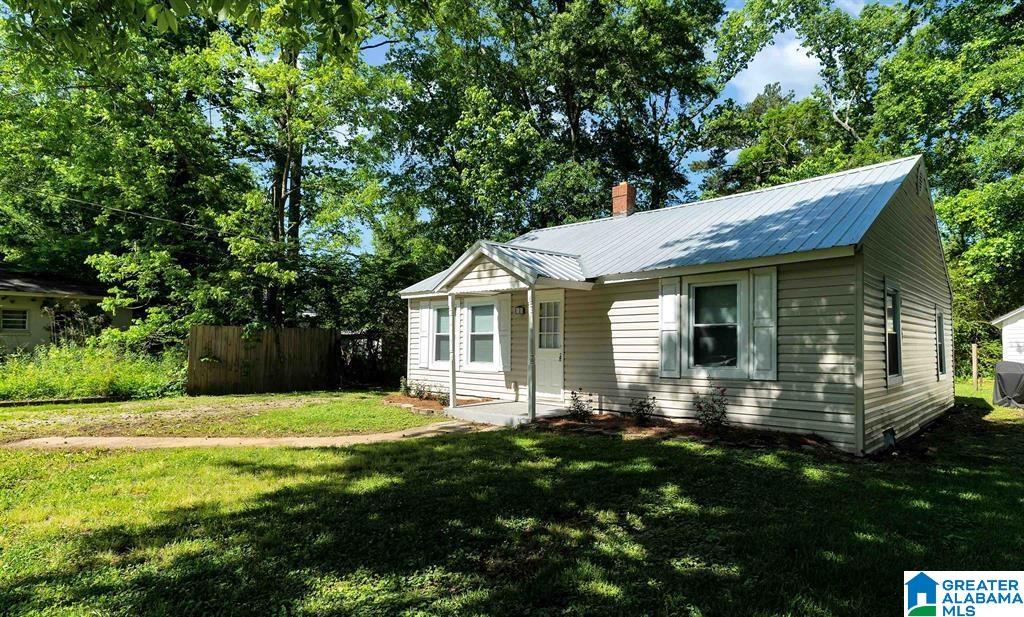 Homes for sale in Hueytown, AL | 107 Wheeler Dr, Hueytown, AL 35023 | MLS# 21433658