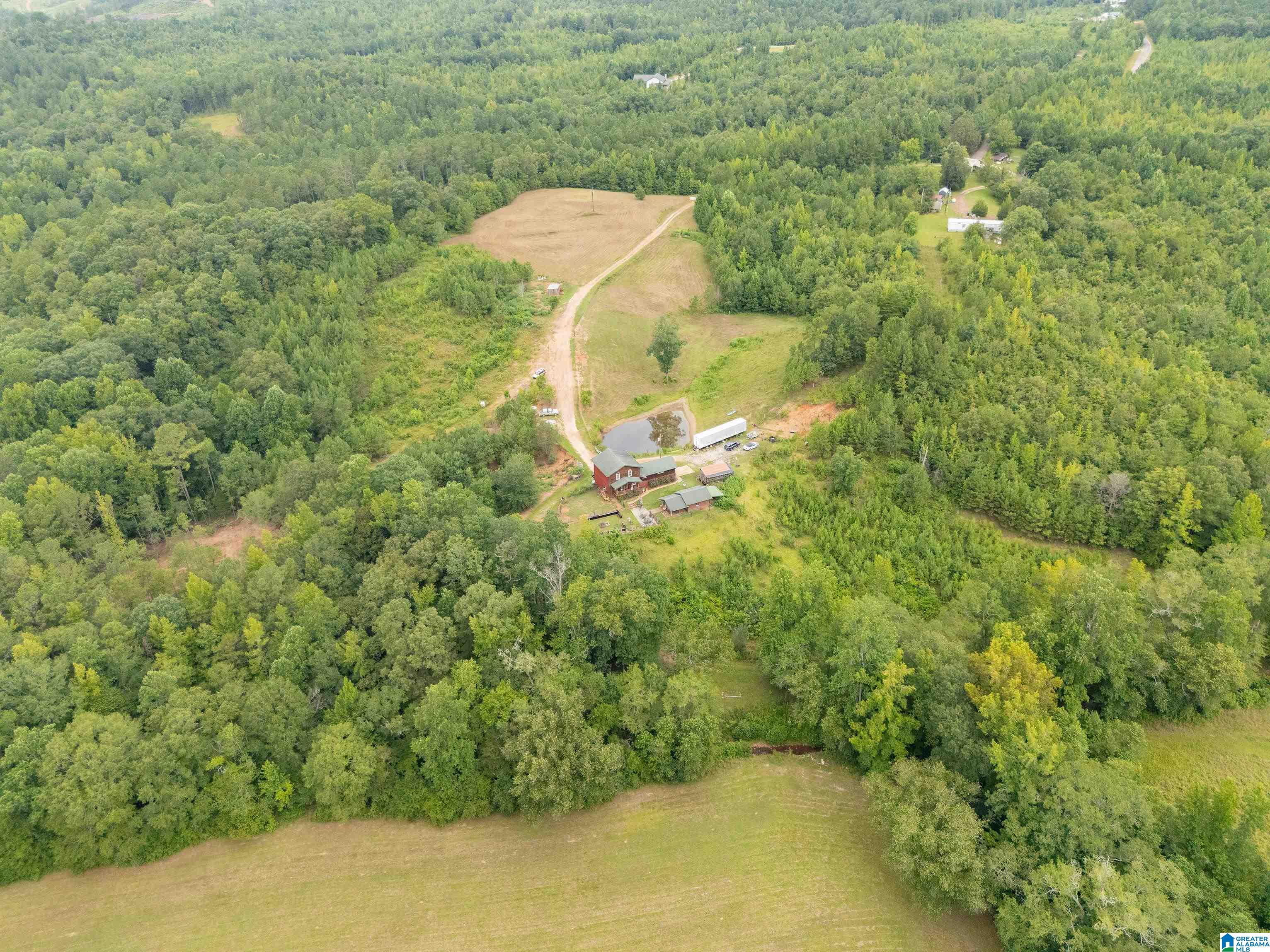 1689 County Road 864