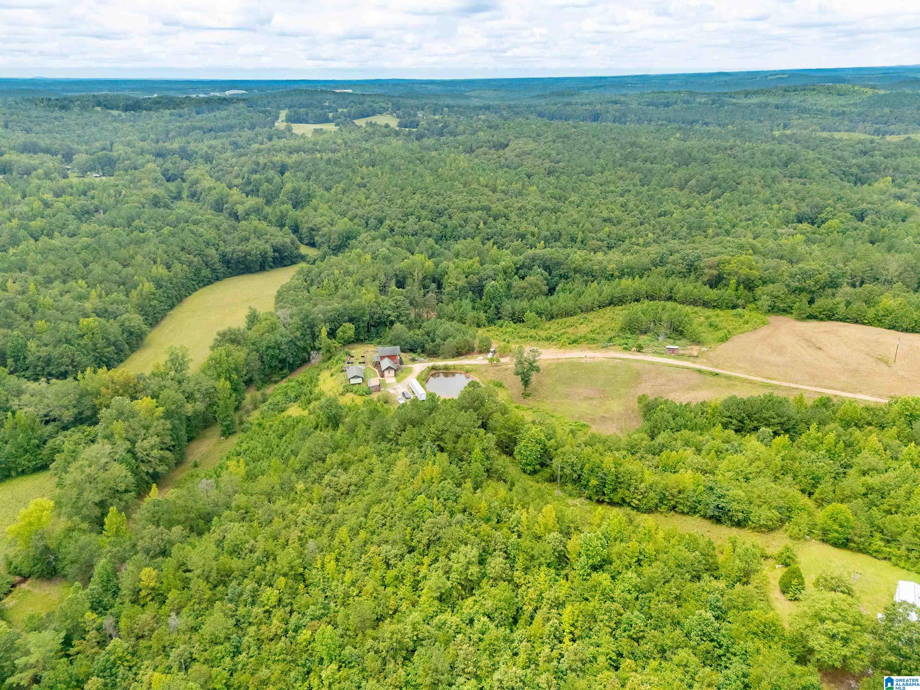 1689 County Road 864