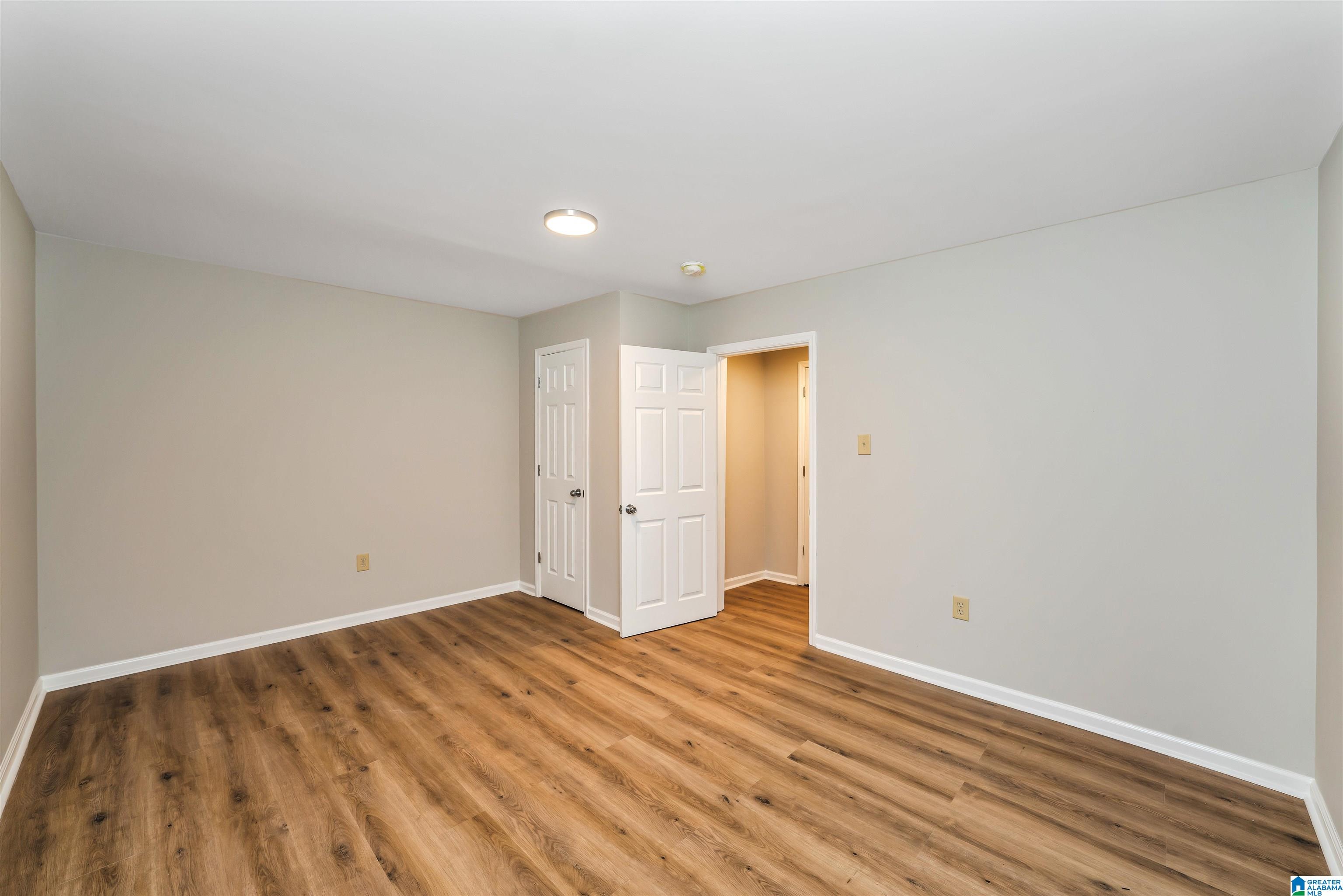 Homes for sale in Graysville, AL | 588 S Main Street, Graysville, AL 35073 | MLS# 21433816