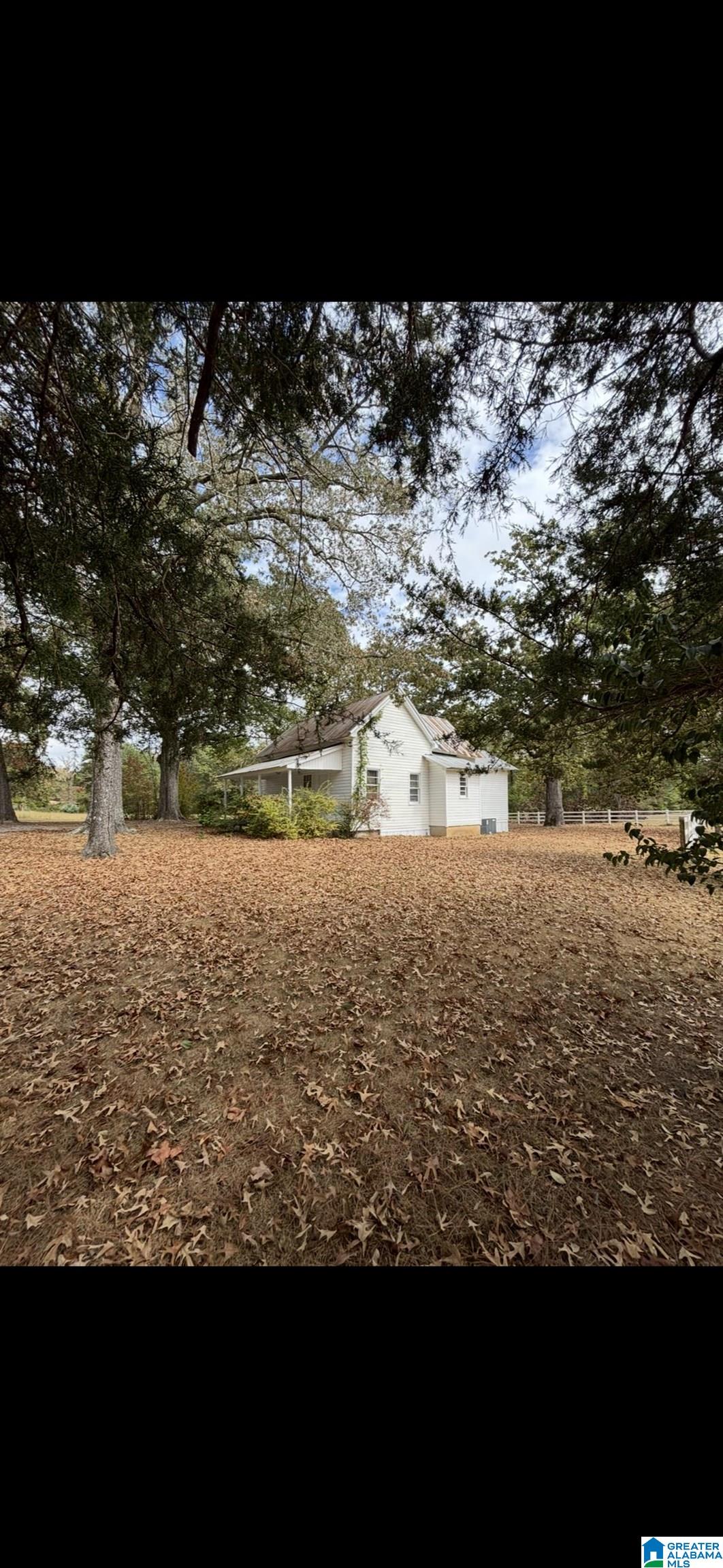 Homes for sale in Jemison, AL | 1945 County Road 91, Jemison, AL 35085 | MLS# 21433900