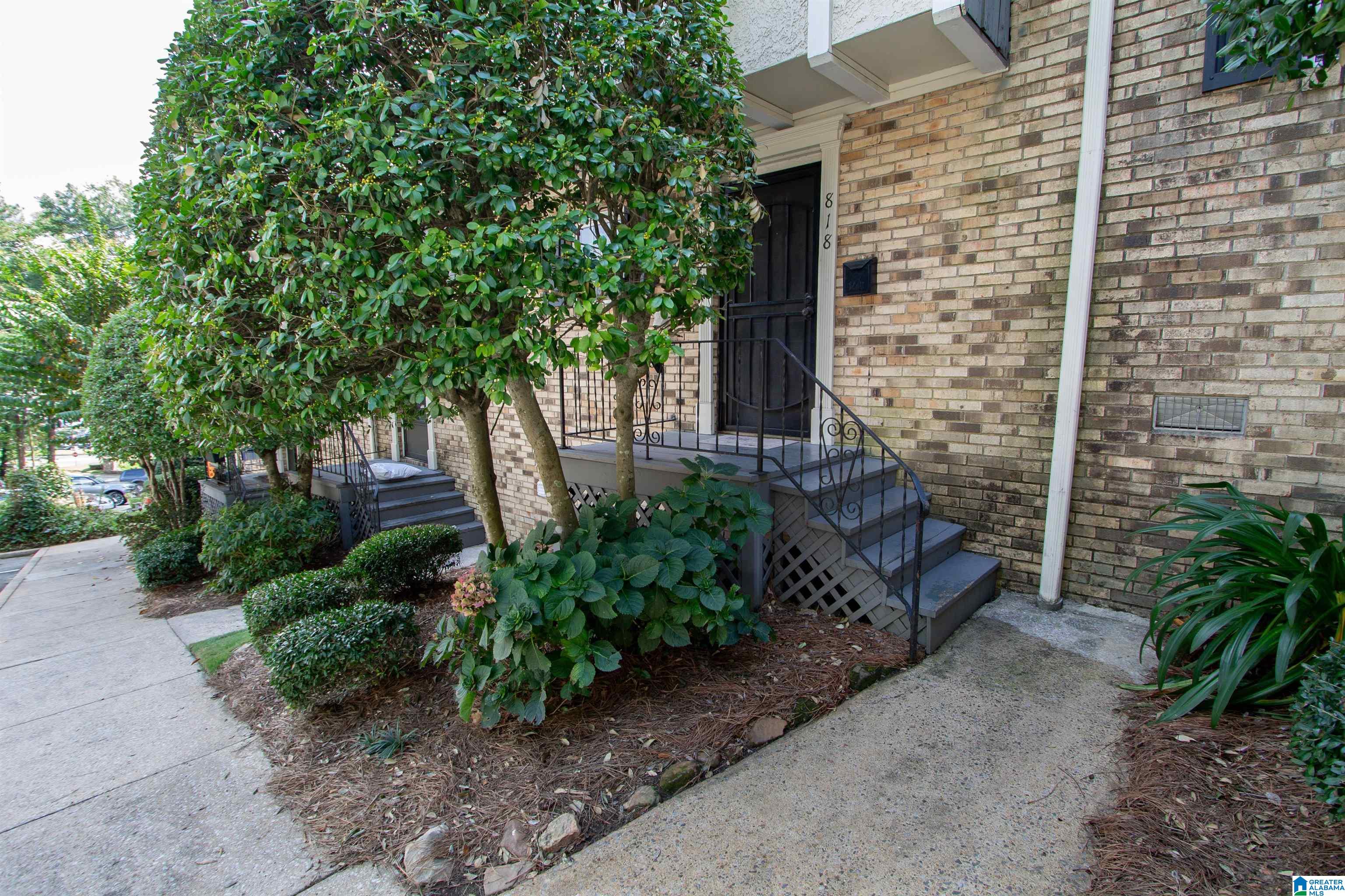 Homes for sale in Vestavia Hills, AL | 818 Vestavia Villa Court #818, Vestavia Hills, AL 35226 | MLS# 21433934