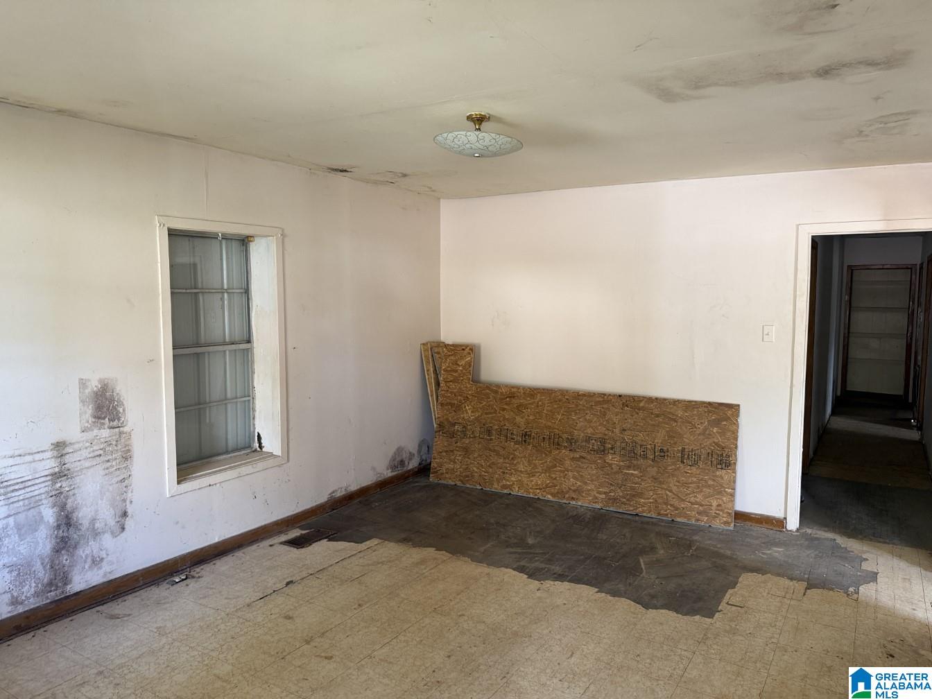 Homes for sale in Warrior, AL | 480 Trafford Road, Warrior, AL 35180 | MLS# 21434014