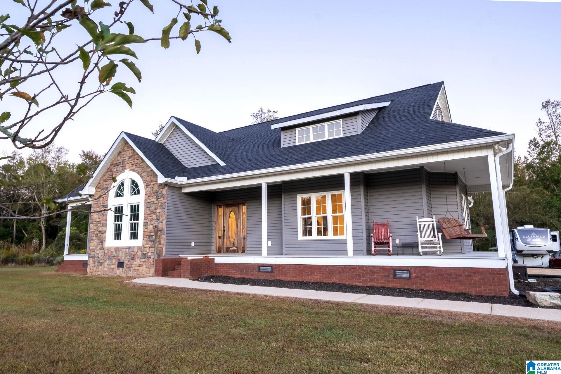 Homes for sale in Lineville, AL | 214 Crooked Tree Dr, Lineville, AL 36266 | MLS# 21434566