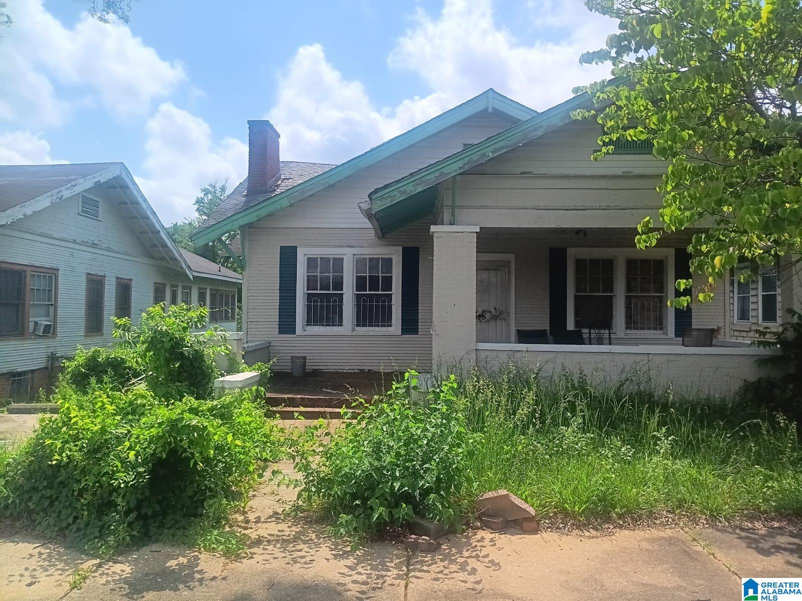 Homes for sale in Birmingham, AL | 2405 Avenue F, Birmingham, AL 35218 | MLS# 21434593