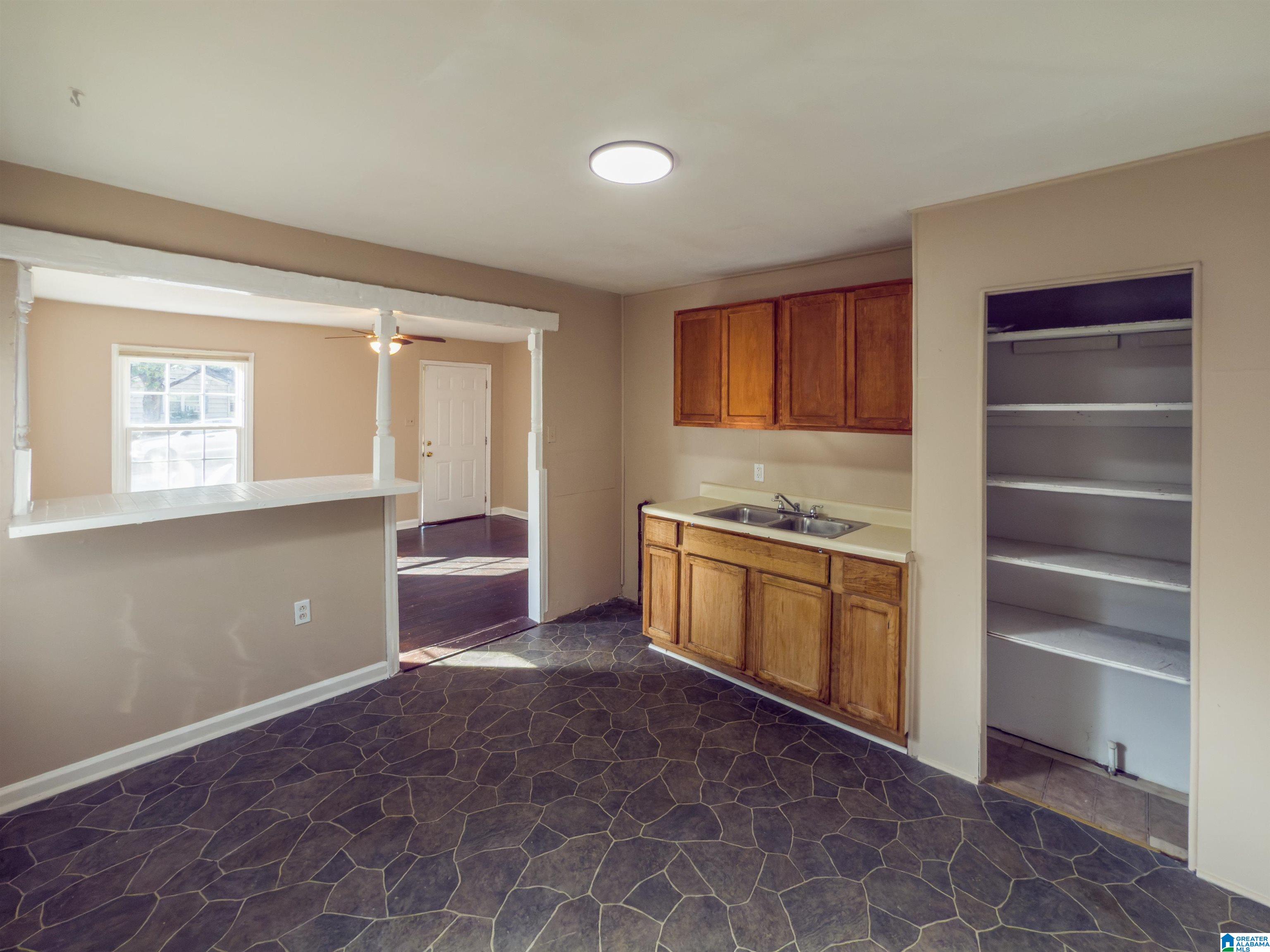 Homes for sale in Midfield, AL | 36 Wilkes Circle, Midfield, AL 35228 | MLS# 21434597